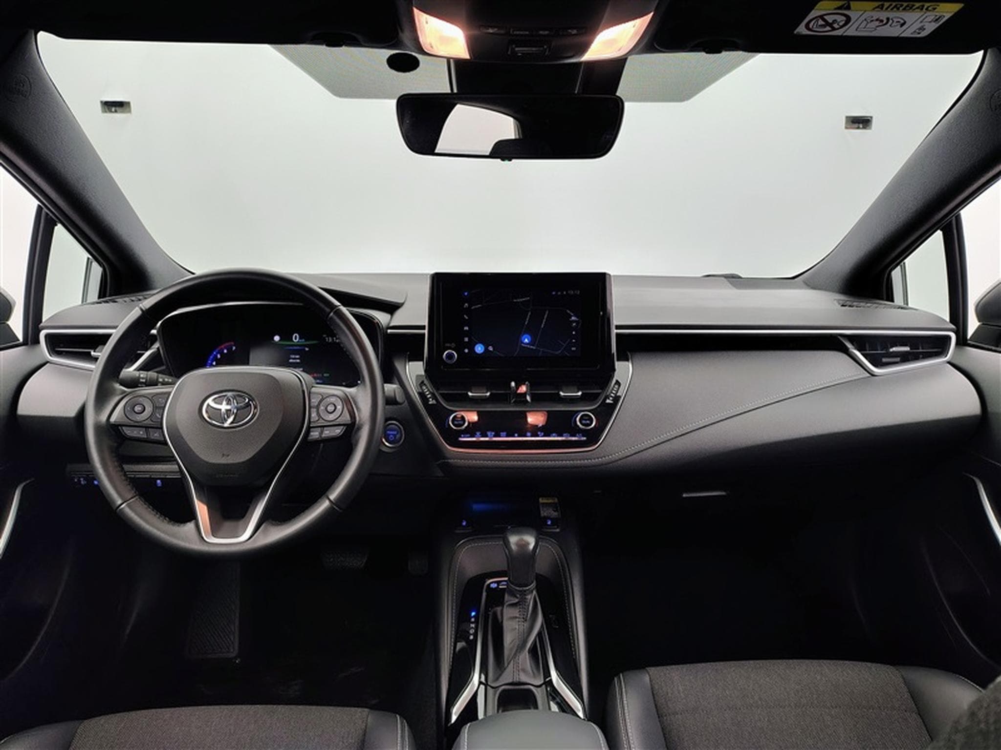 Toyota Corolla TS Hybrid 1.8 Style e-CVT *NAVI/FULL LED/CARPLAY/CAM/JA17* (2023) - Foto 8