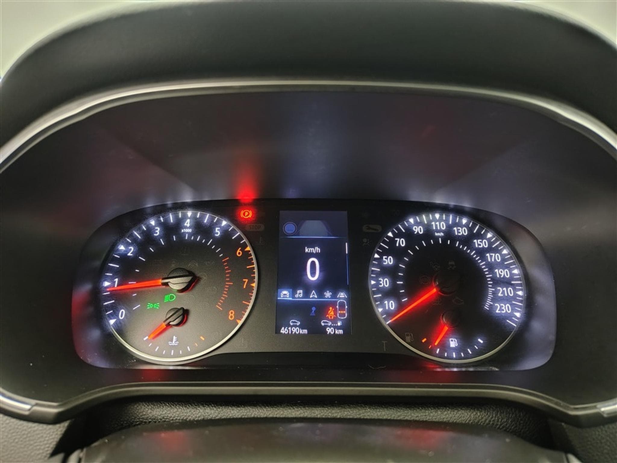 Renault Megane 1.33 TCe Equilibre NAVI/FULL LED/JA16/PDC (2022) - Photo 10