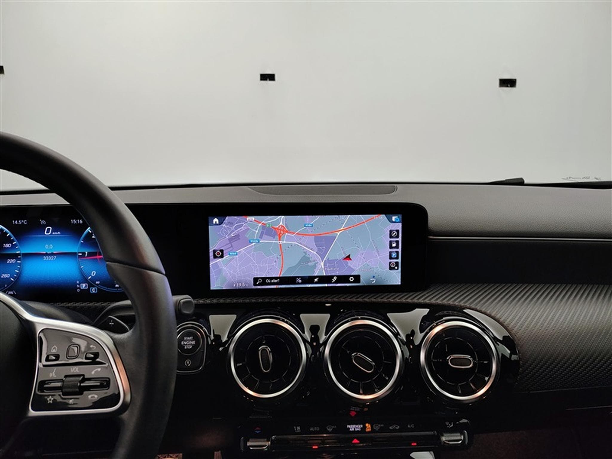 Mercedes A 180 A 180 d Business Solution S-CUIR/NAVI/FULL LED (2022) - Photo 11