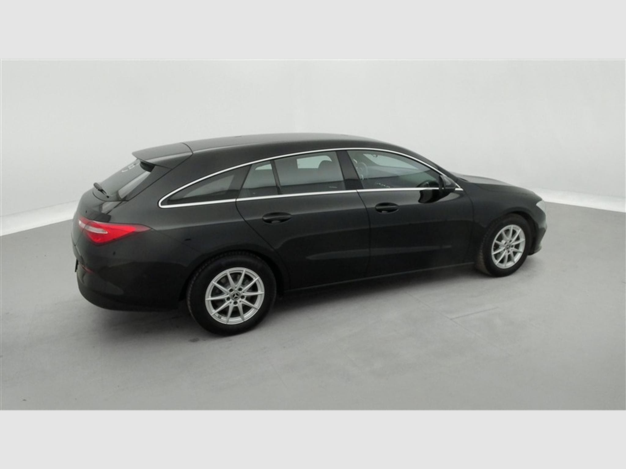 Mercedes CLA 180 CLA 180 Business Solution NAVI/JA/PDC AV AR (2022) - Photo 24