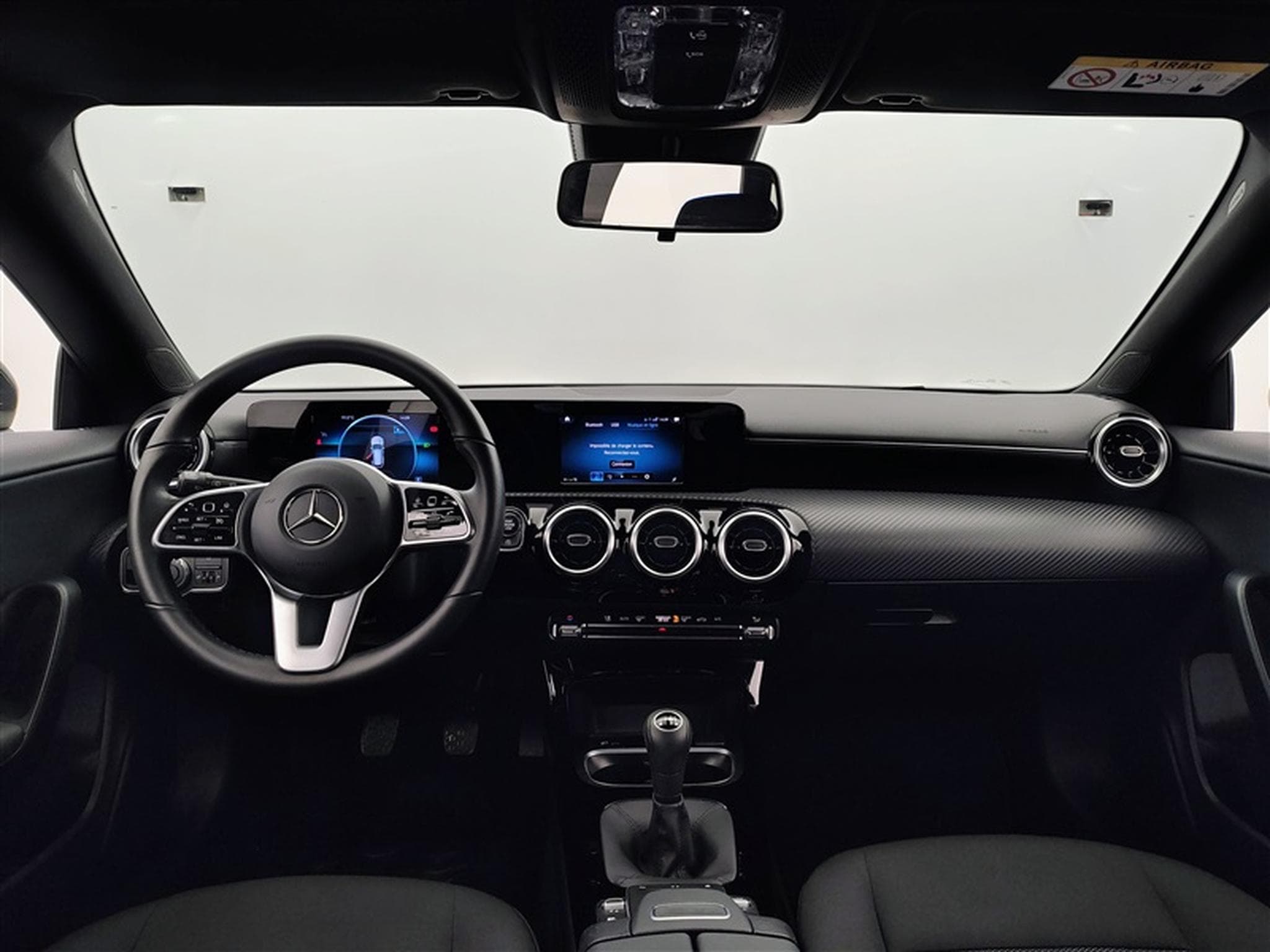 Mercedes CLA 180 CLA 180 Business Solution NAVI/JA/PDC AV AR (2022) - Photo 8