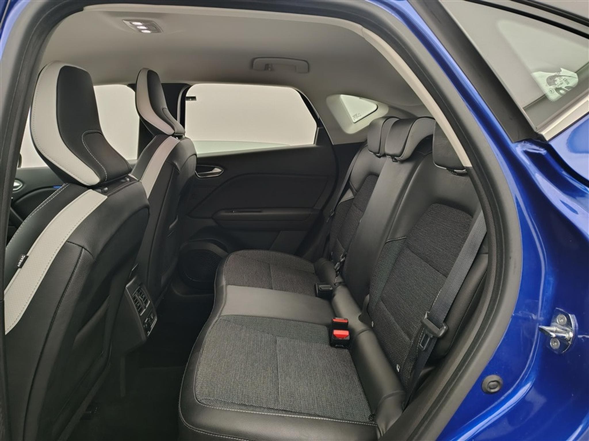 Renault Captur 1.33 TCe Intens EDC *NAVI/FULL LED/PDC/JA* (2020) - Photo 13
