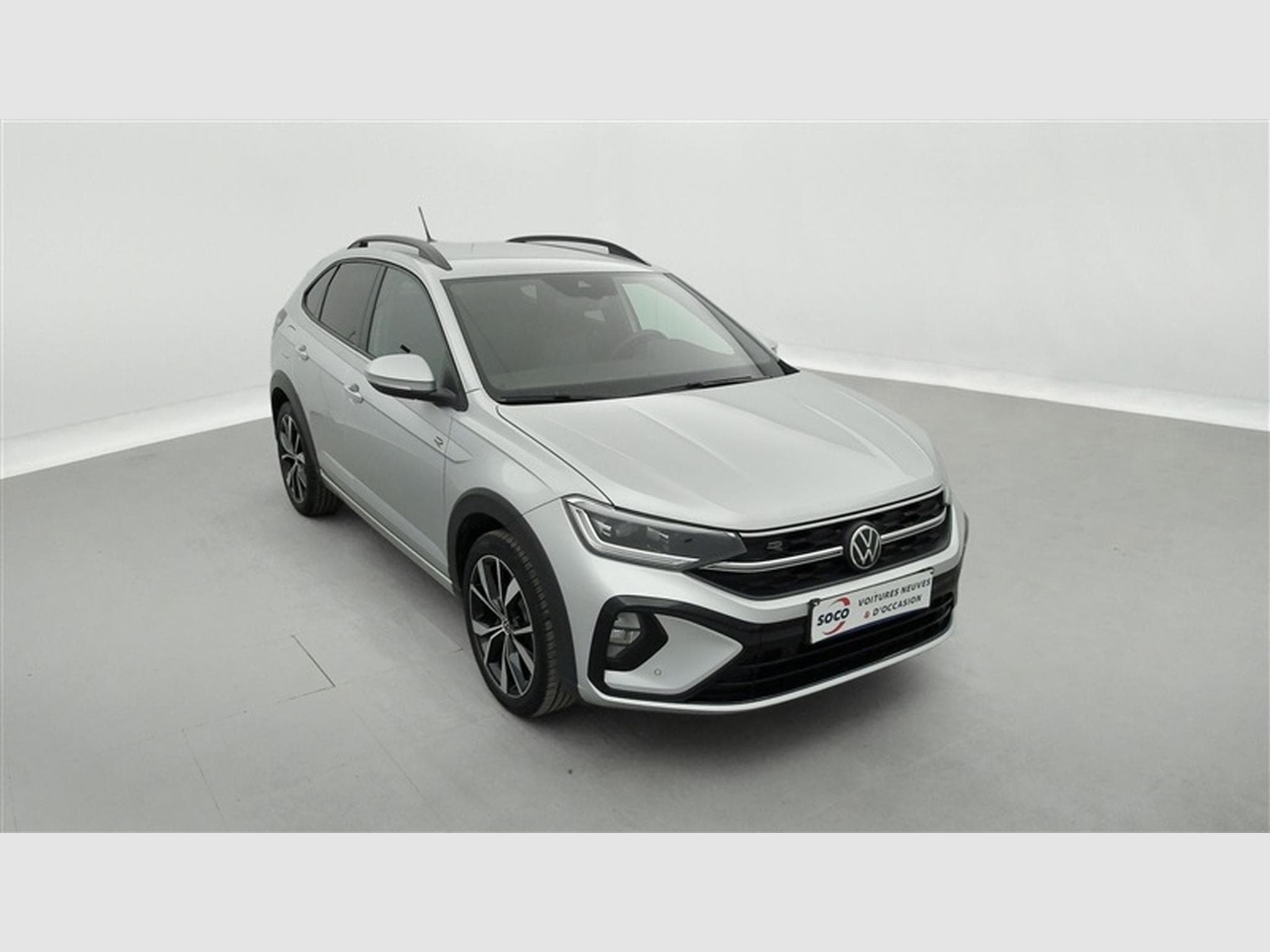VW Taigo 1.0 TSI 115cv DSG R-Line CARPLAY / FULL LED / CAMERA / JA 18 (2025) - Photo 21
