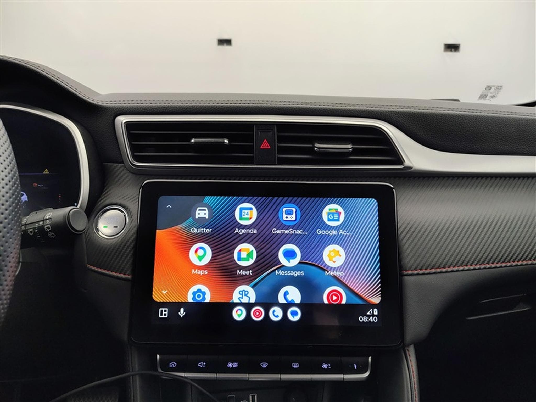 MG ZS 1.0 T-GDi Luxury AT (2024) - Photo 20