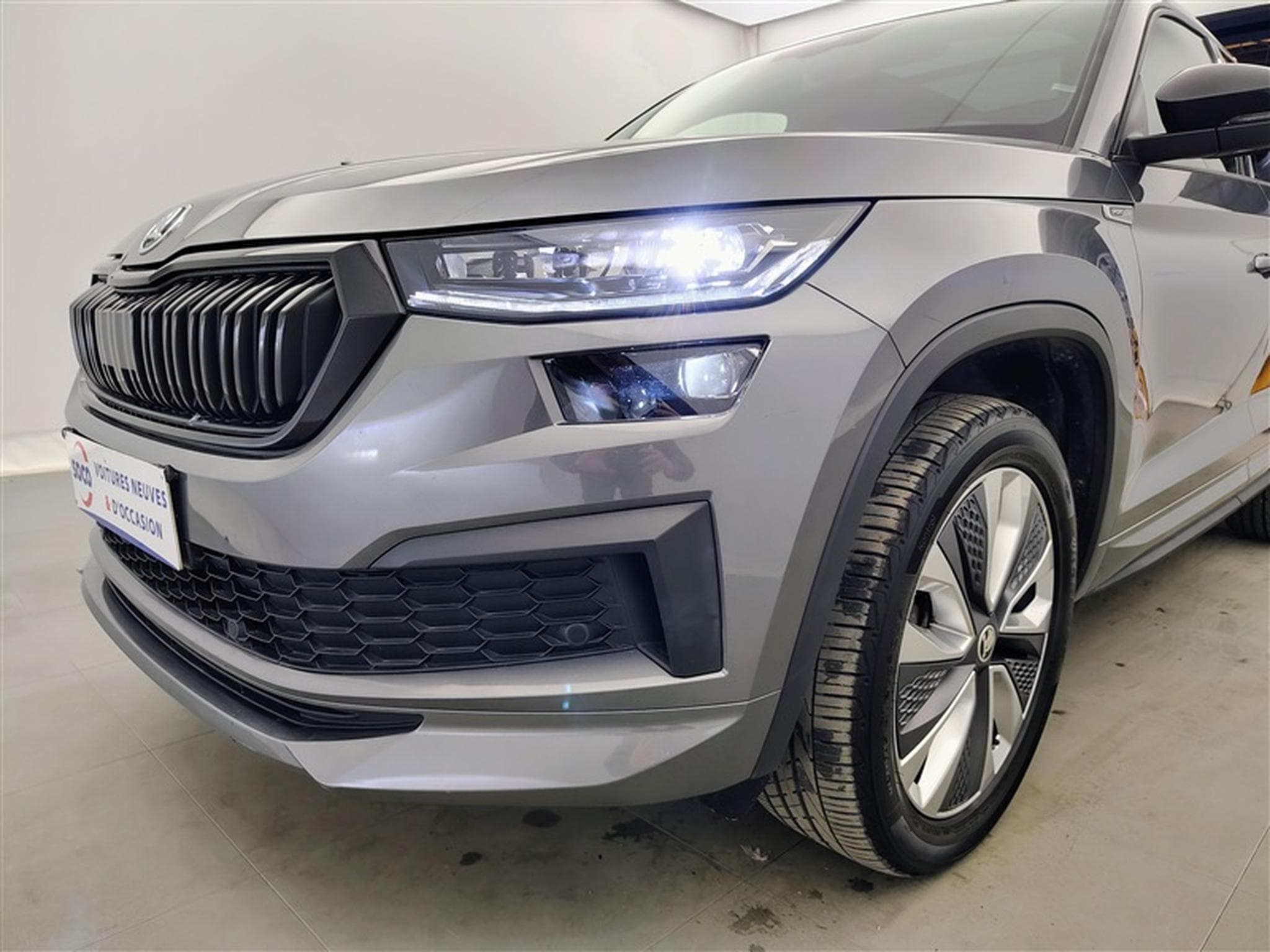 Skoda Kodiaq 1.5 TSI 150Cv DSG Sportline 7PL / NAVI / CAMERA / TO PANO (2024) - Photo 15