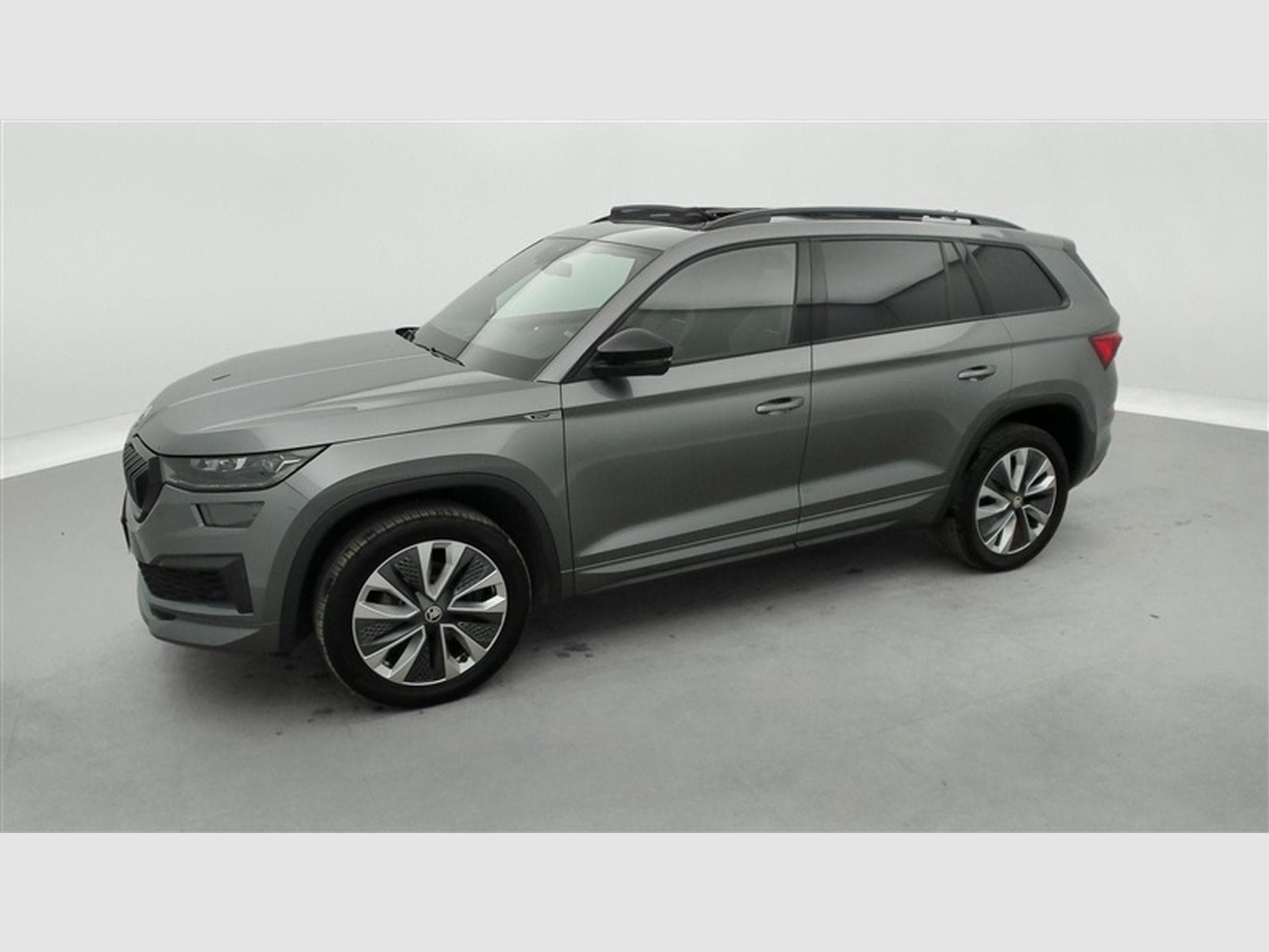 Skoda Kodiaq 1.5 TSI 150Cv DSG Sportline 7PL / NAVI / CAMERA / TO PANO (2024) - Photo 23