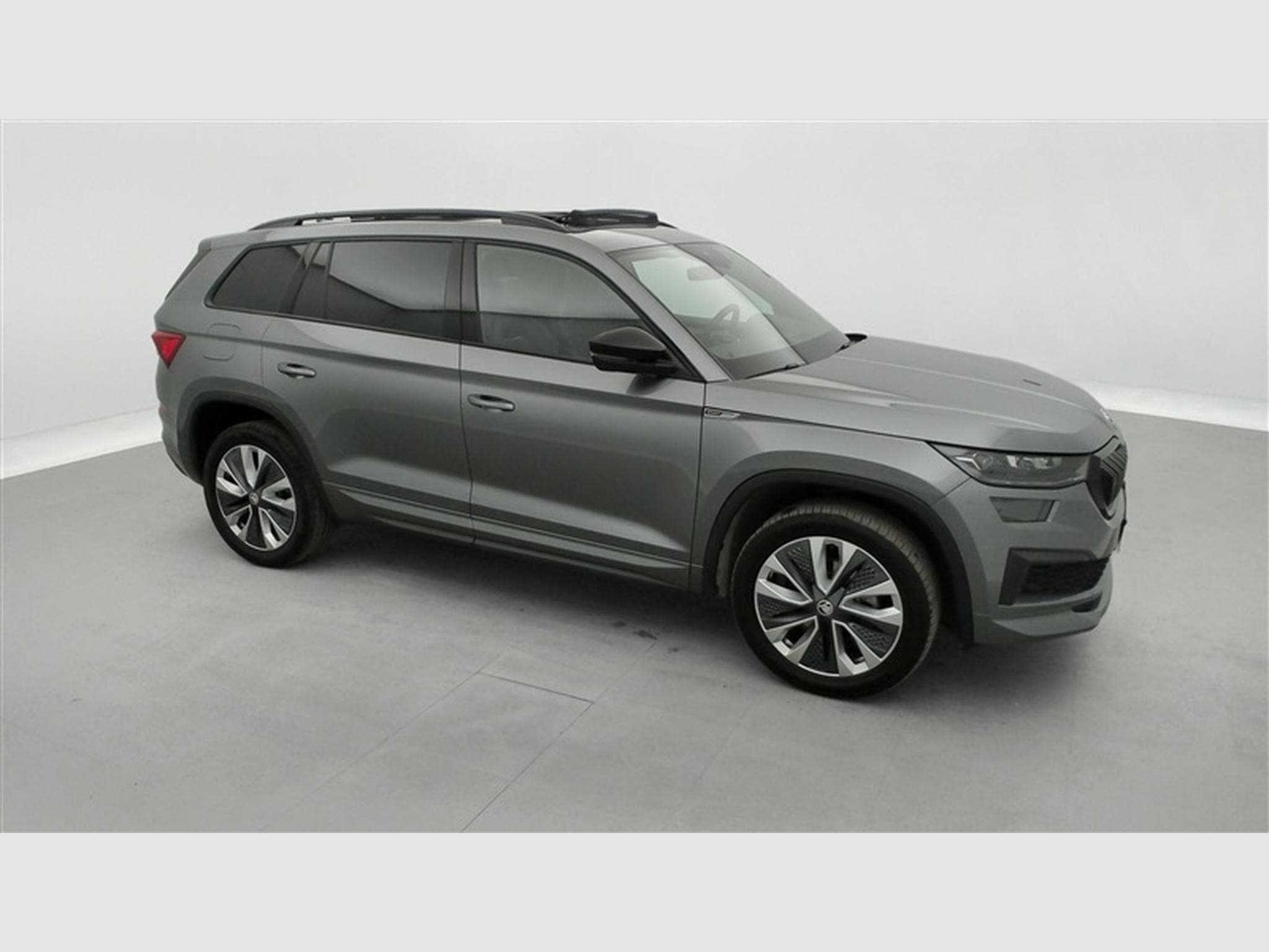 Skoda Kodiaq 1.5 TSI 150Cv DSG Sportline 7PL / NAVI / CAMERA / TO PANO (2024) - Photo 25
