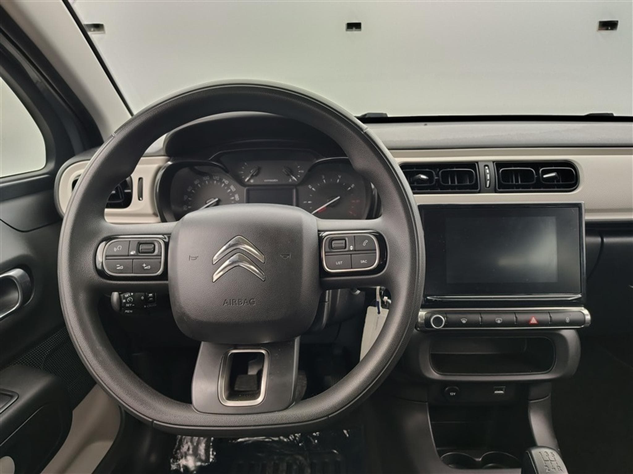 Citroen C3 1.2i PureTech Live S&S (EU6.2) (2020) - Photo 9