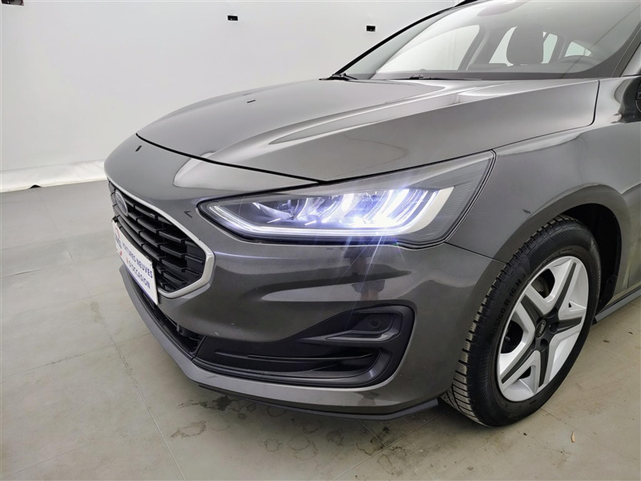 Ford Focus 1.5 EcoBlue Connected NAVI/FULL LED/JA/PDC (2022) - Photo 15