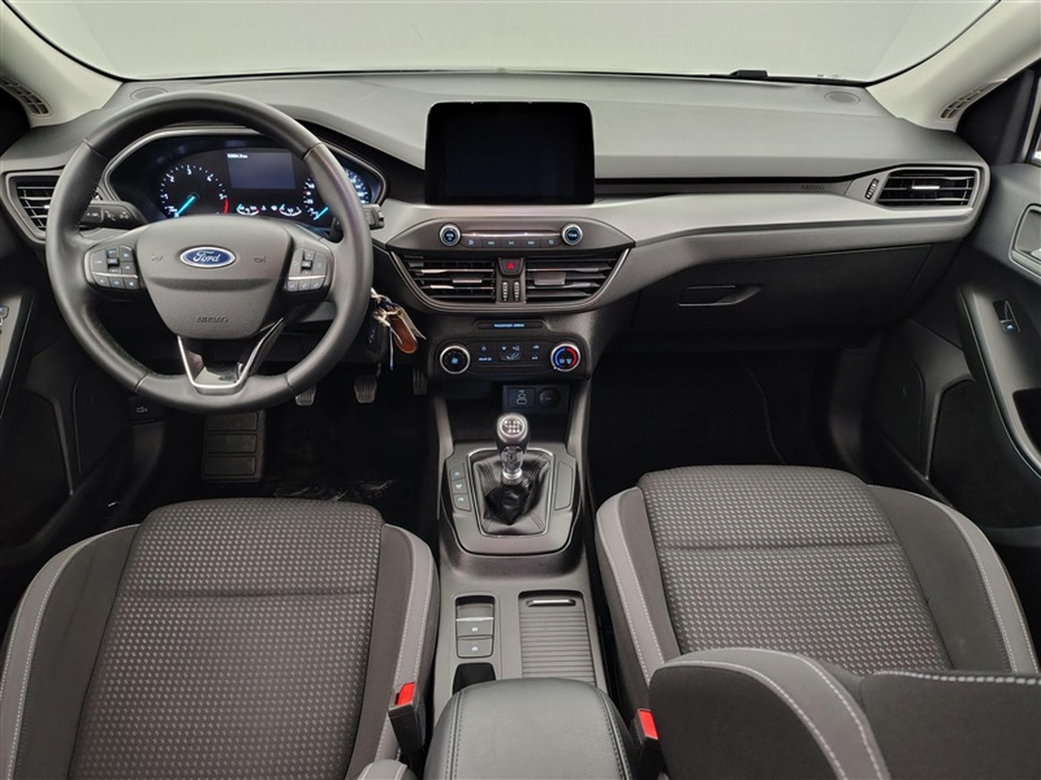 Ford Focus 1.5 EcoBlue Connected NAVI/FULL LED/JA/PDC (2022) - Photo 8