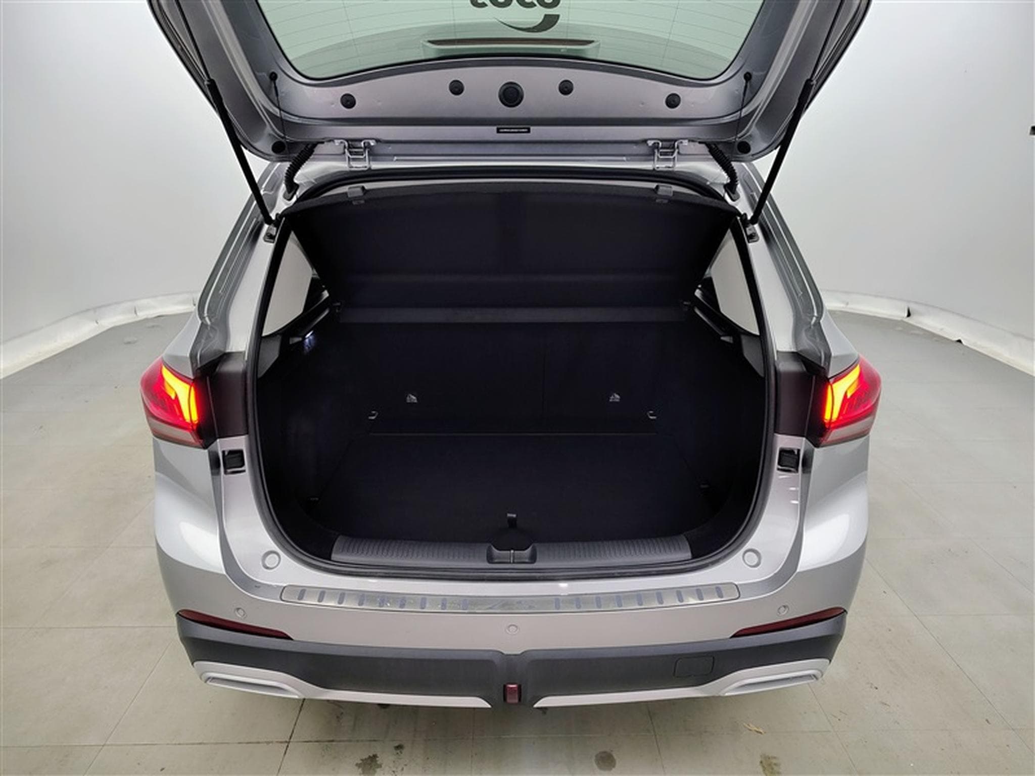 MG ZS 1.5 VTi 115cv Luxury NAVI / FULL LED / CUIR / CAMERA / JA17 (2025) - Photo 14