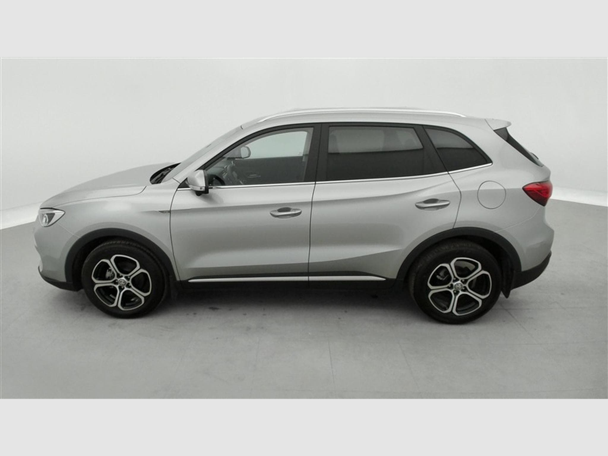 MG ZS 1.5 VTi 115cv Luxury NAVI / FULL LED / CUIR / CAMERA / JA17 (2025) - Photo 3
