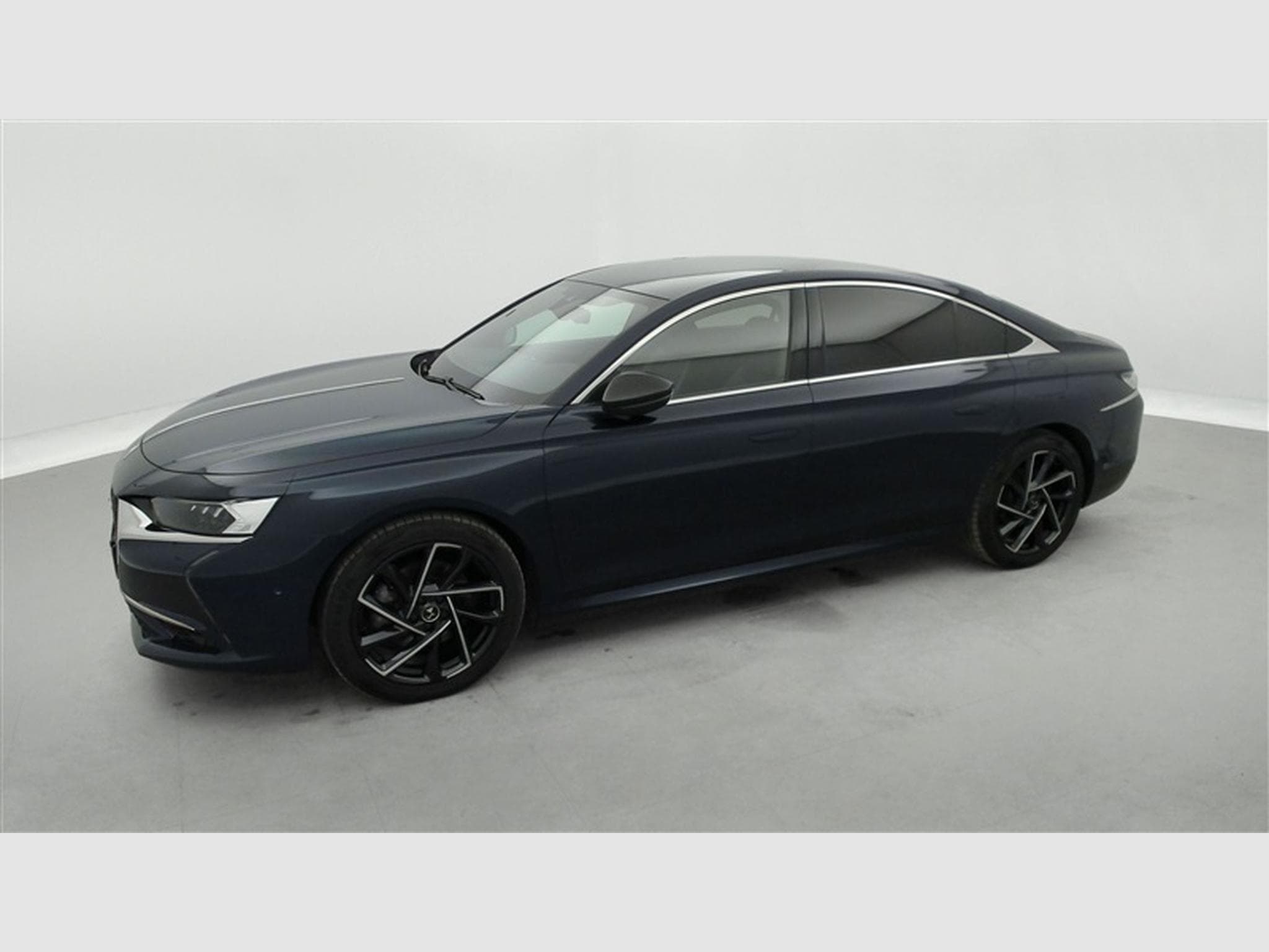 DS Automobiles DS9 1.6 E-Tense 225 Rivoli PHEV (2022) - Photo 22