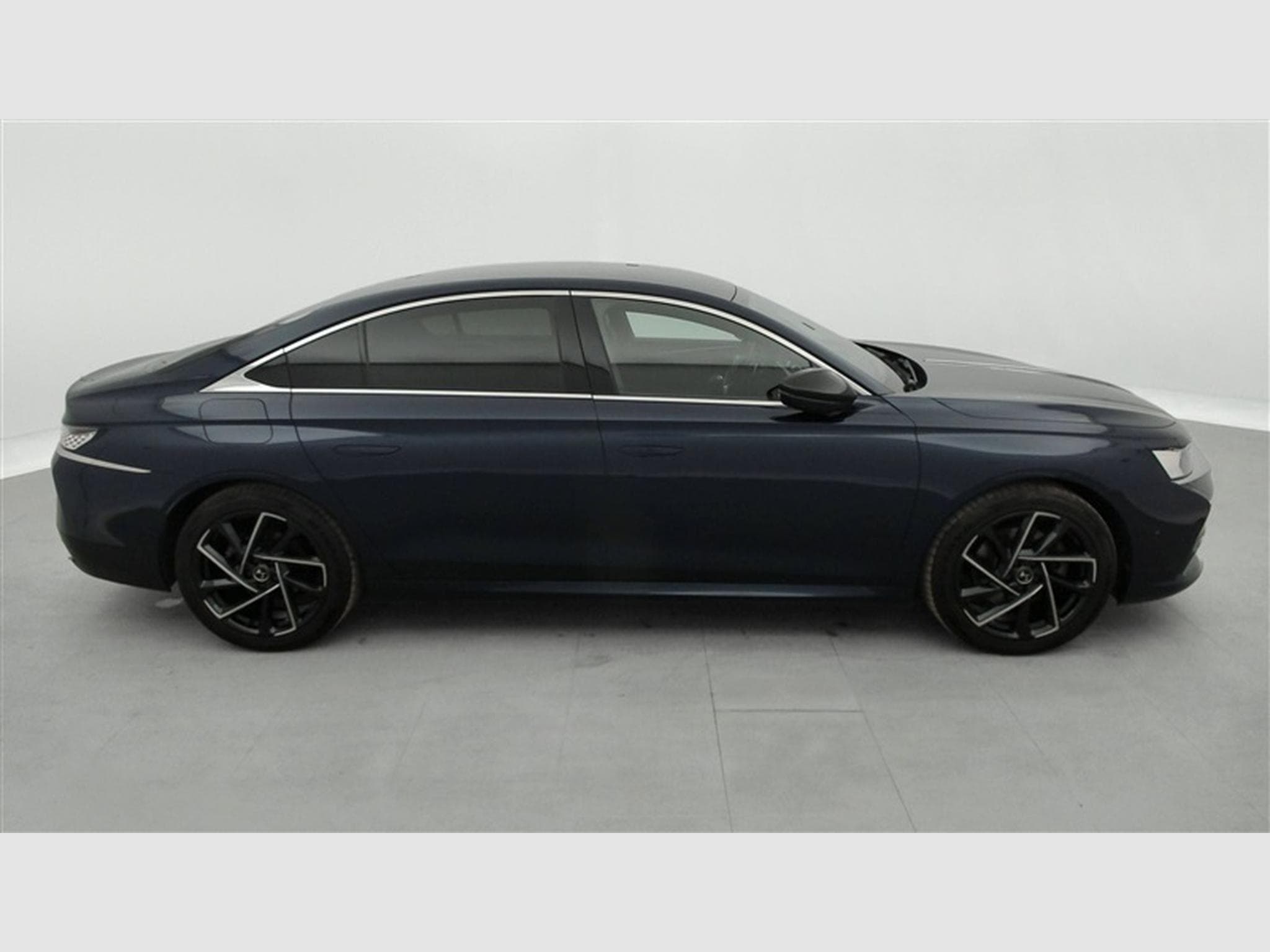 DS Automobiles DS9 1.6 E-Tense 225 Rivoli PHEV (2022) - Photo 25