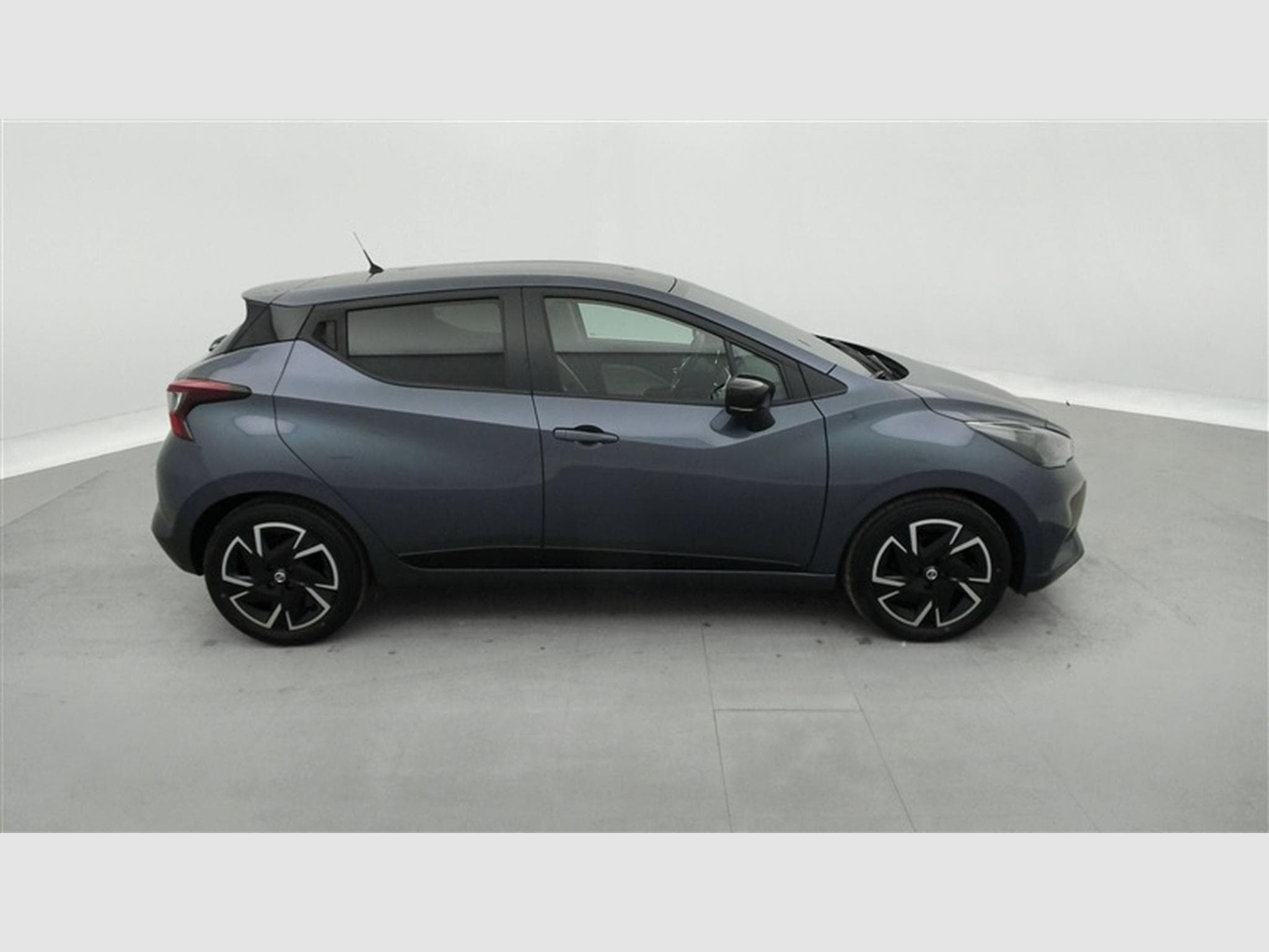 Nissan Micra 1.0 IG-T N-Design  Navi / PDC (2023) - Photo 23