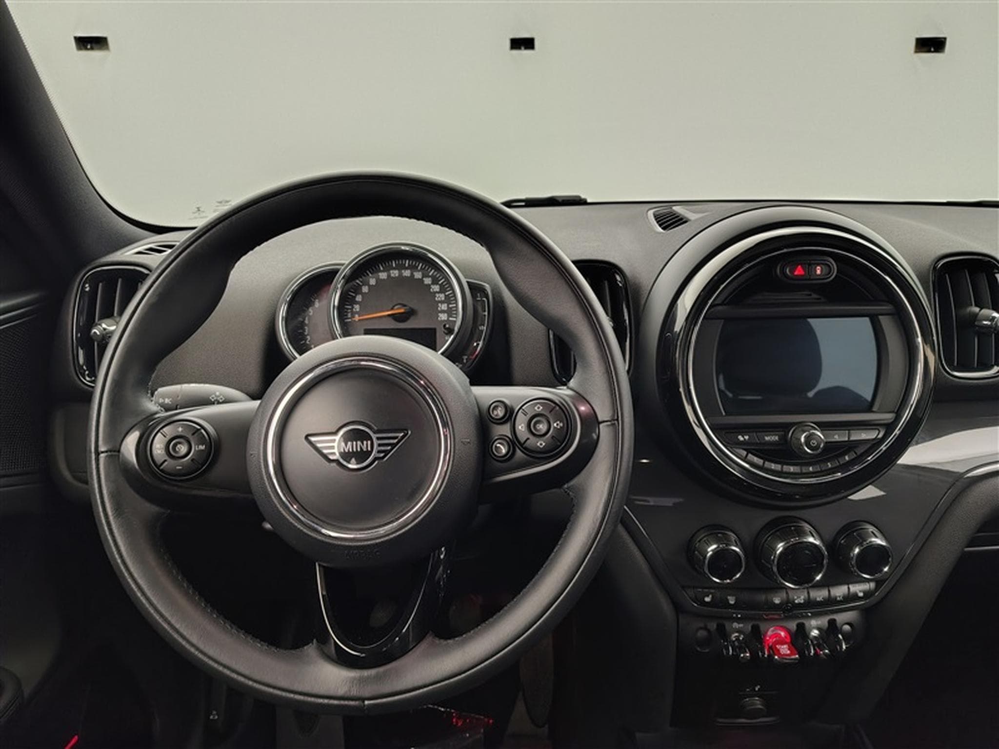 MINI Countryman Mini Countryman 1.5 Cooper Cuir / Navi / Led (2019) - Foto 9