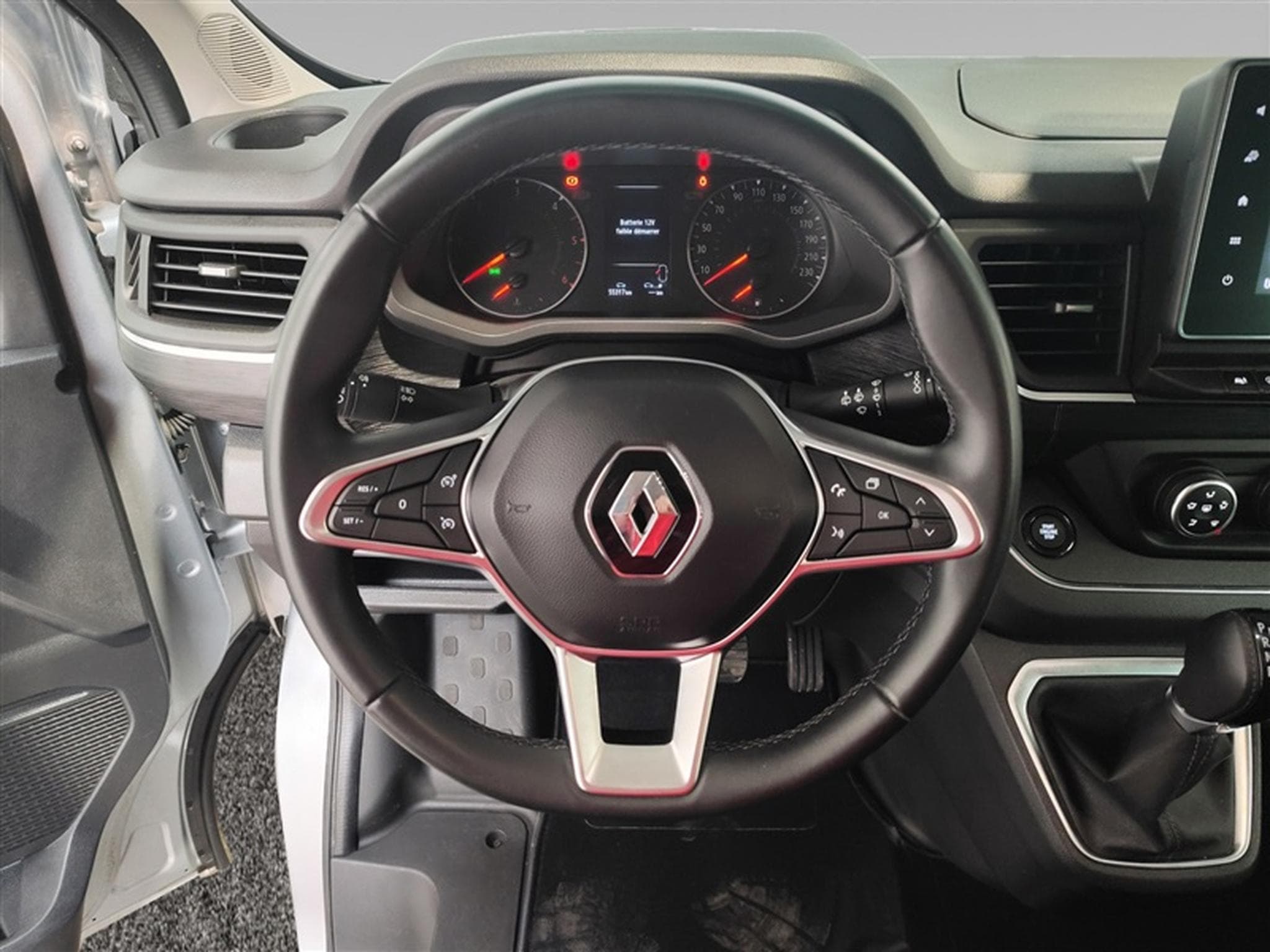 Renault Trafic 2.0 Blue dCi L2 Intens EDC 9PL NAVI / FULL LED (2024) - Foto 9