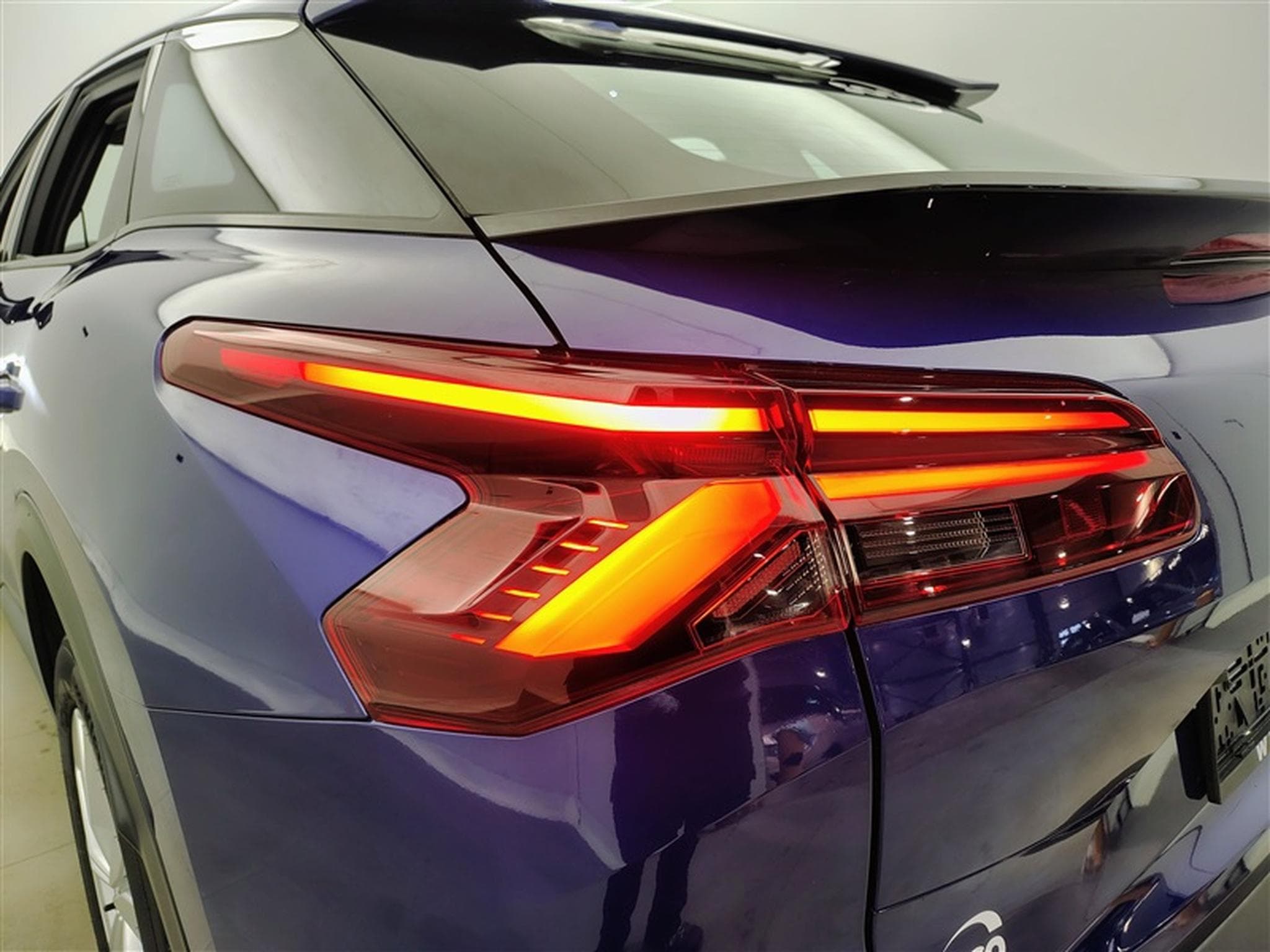 Citroen C5 X 1.2 Turbo 131cv **CARPLAY/NAVI/RADAR AV/AR/FULL LED** (2023) - Foto 16