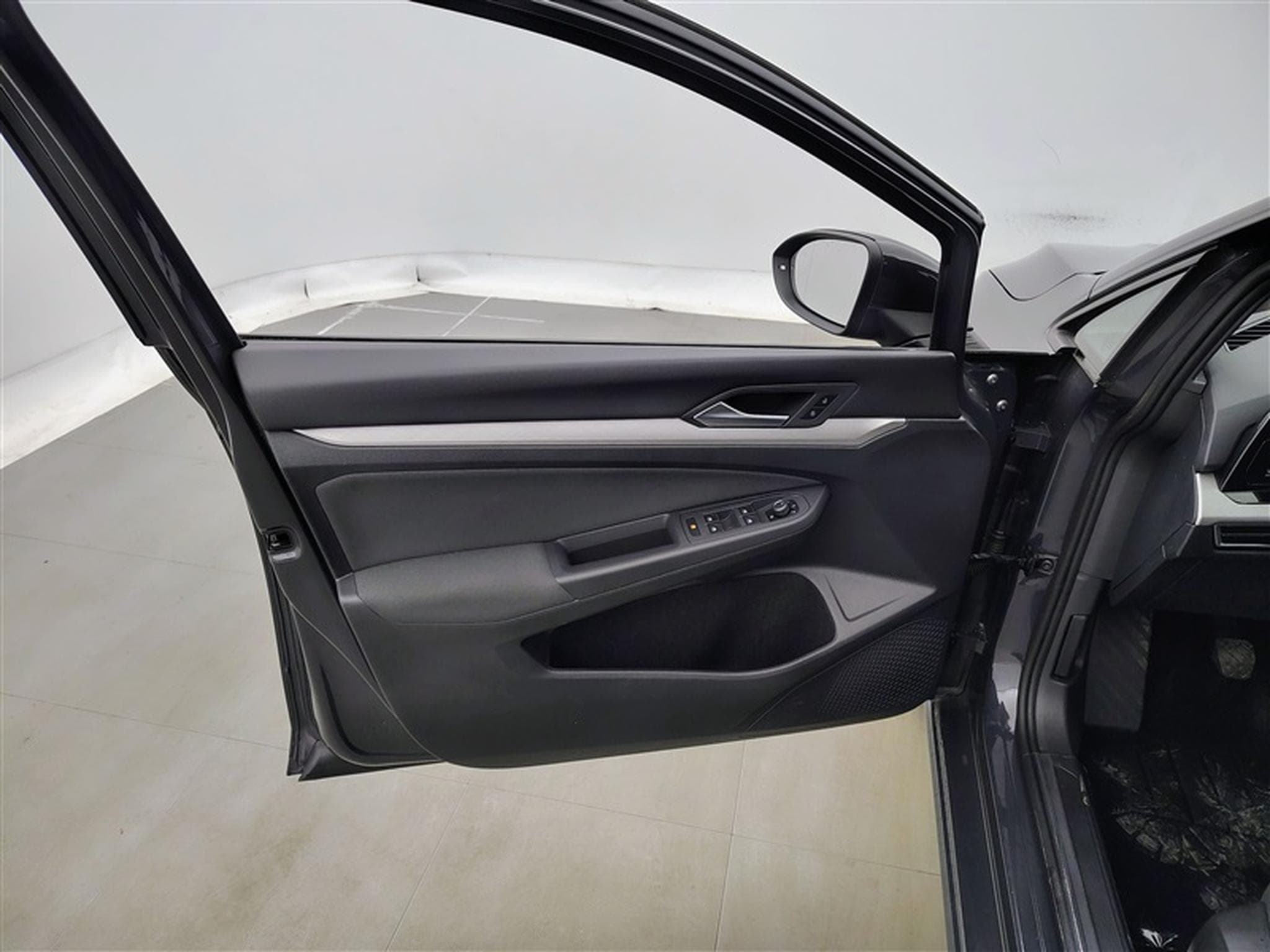VW Golf (2021) - Photo 17