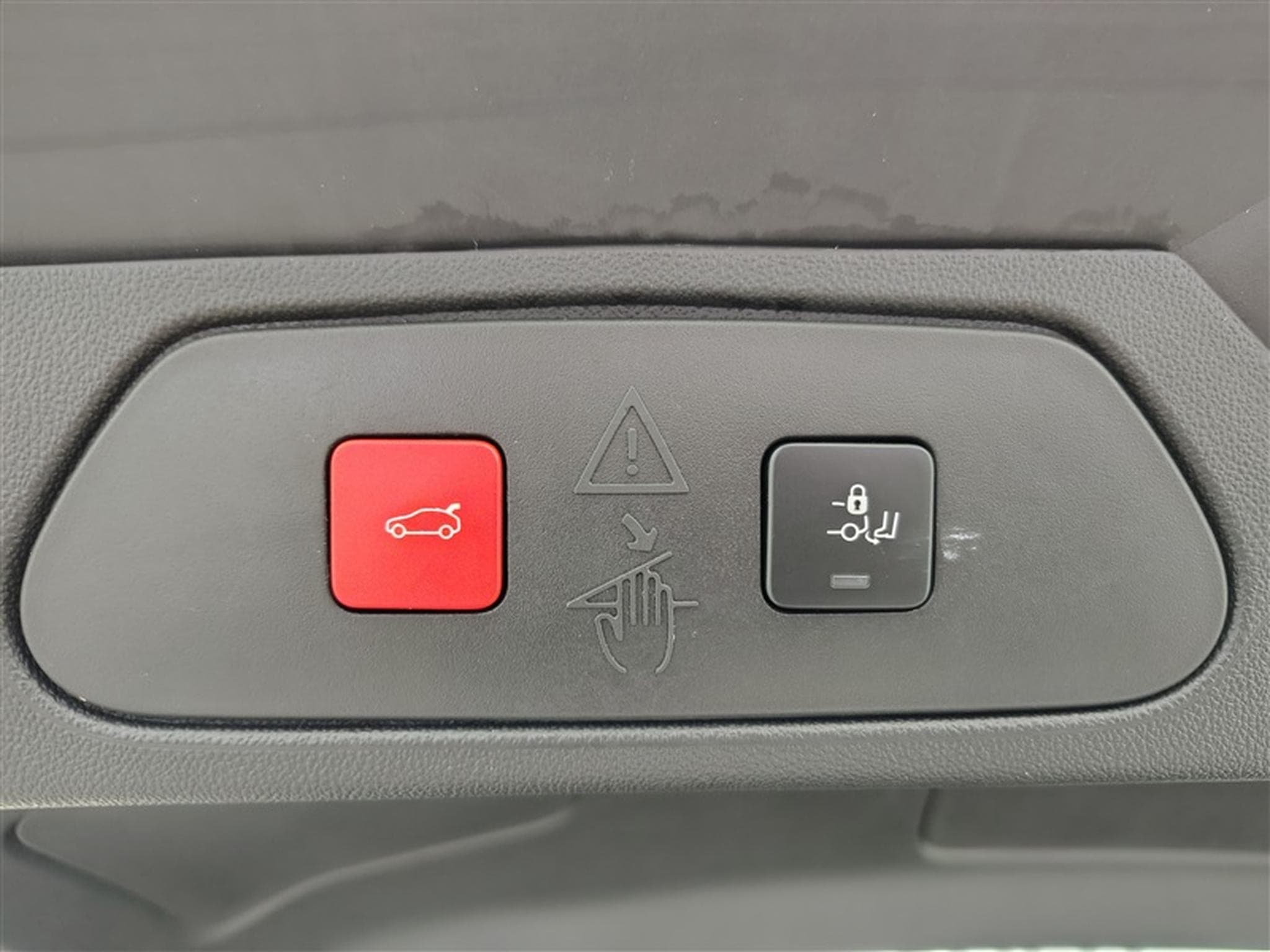 Opel Grandland 1.5 Turbo D AT8 Innovation NAVI / CUIR / FULL LED (2021) - Foto 19