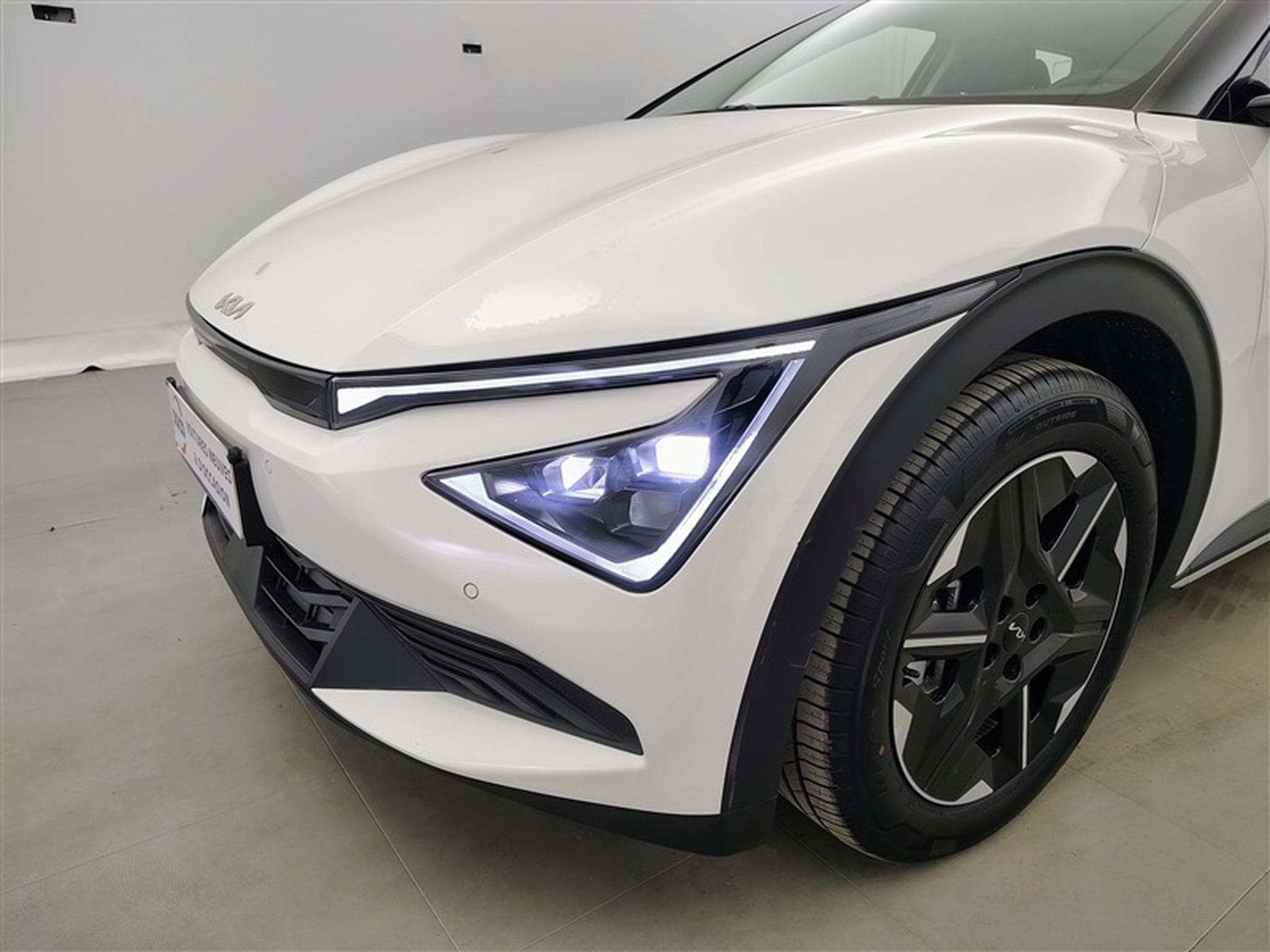 Kia EV6 EV6 Edition NAVI / FULL LED / CUIR PARTIEL / CAMERA (2025) - Foto 15