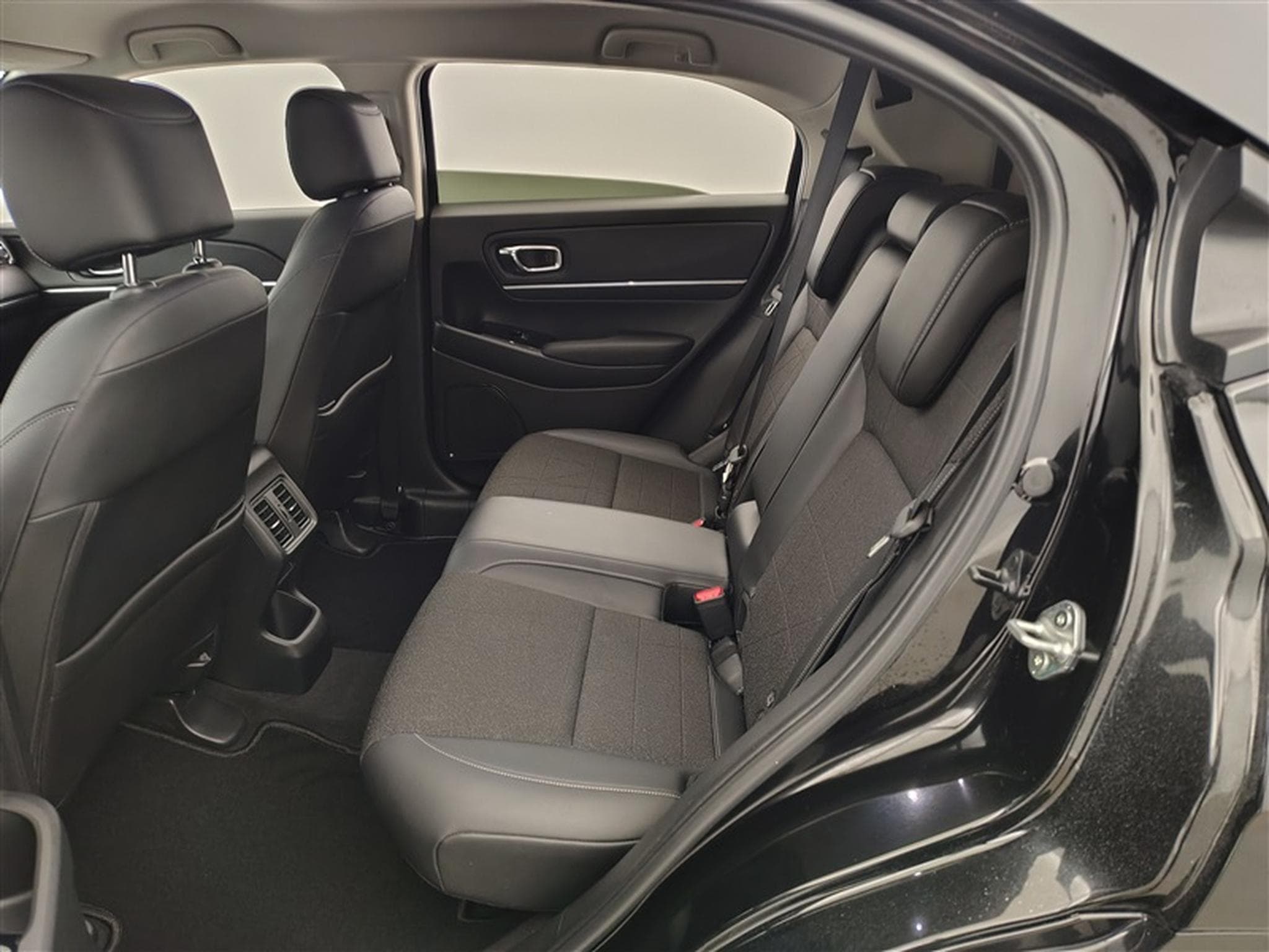 Honda HR-V 1.5i-VTEC Executive CVT (2023) - Foto 13