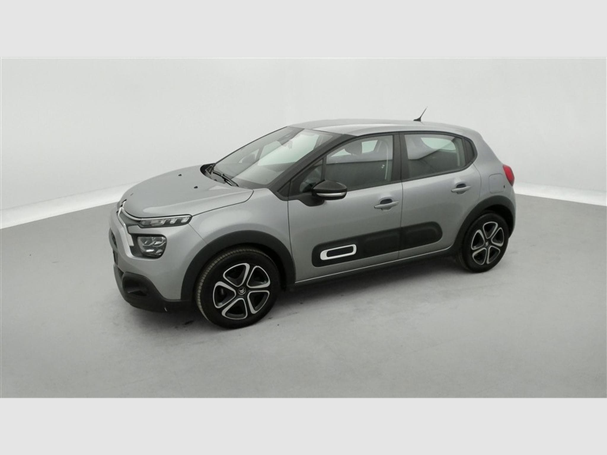 Citroen C3 1.2i PureTech Plus NAVI / FULL LED / PDC AR (2024) - Foto 20
