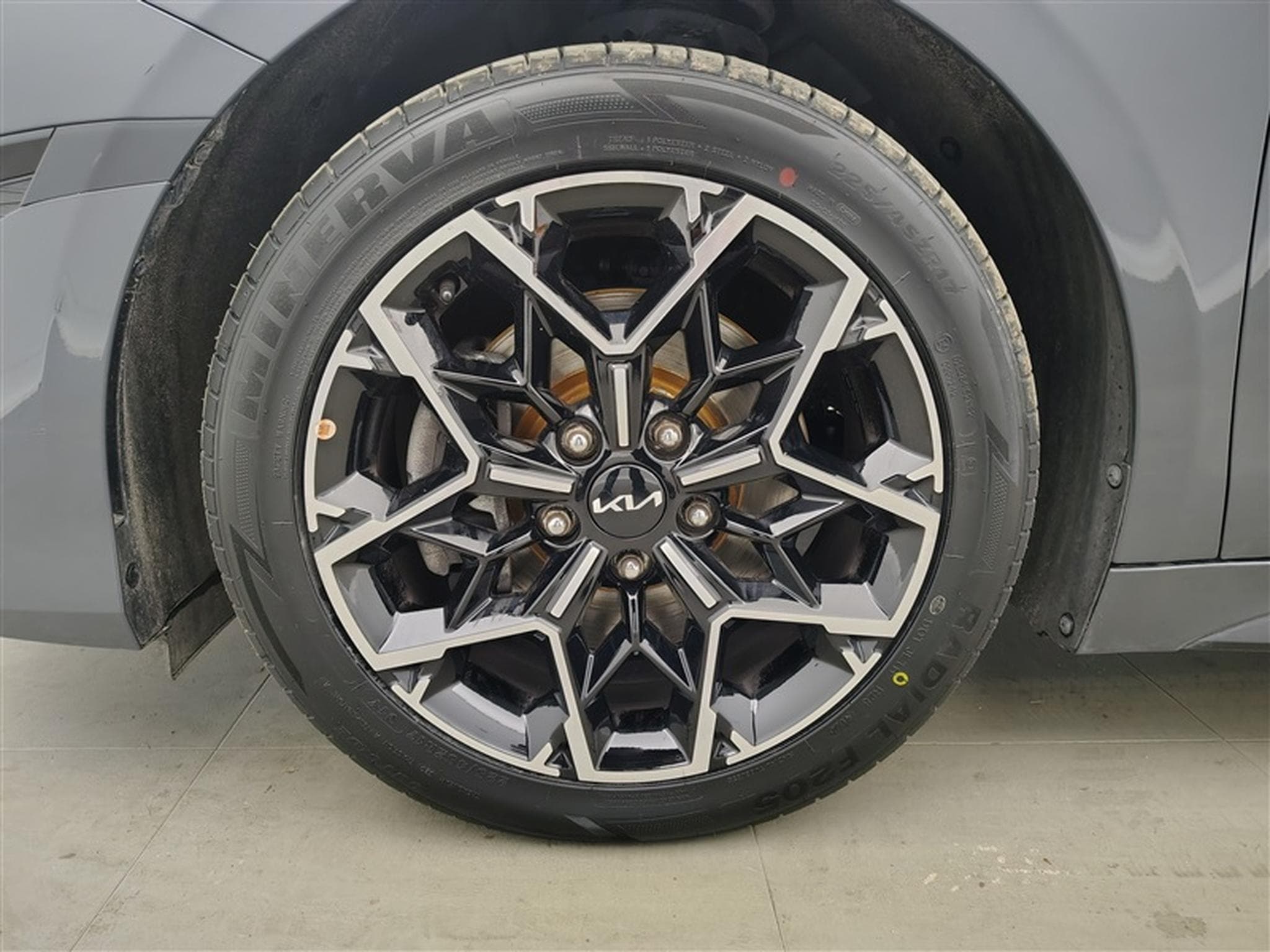 Kia ProCeed 1.0TGI GT-LINE Navi / Led / Caméra (2024) - Photo 6