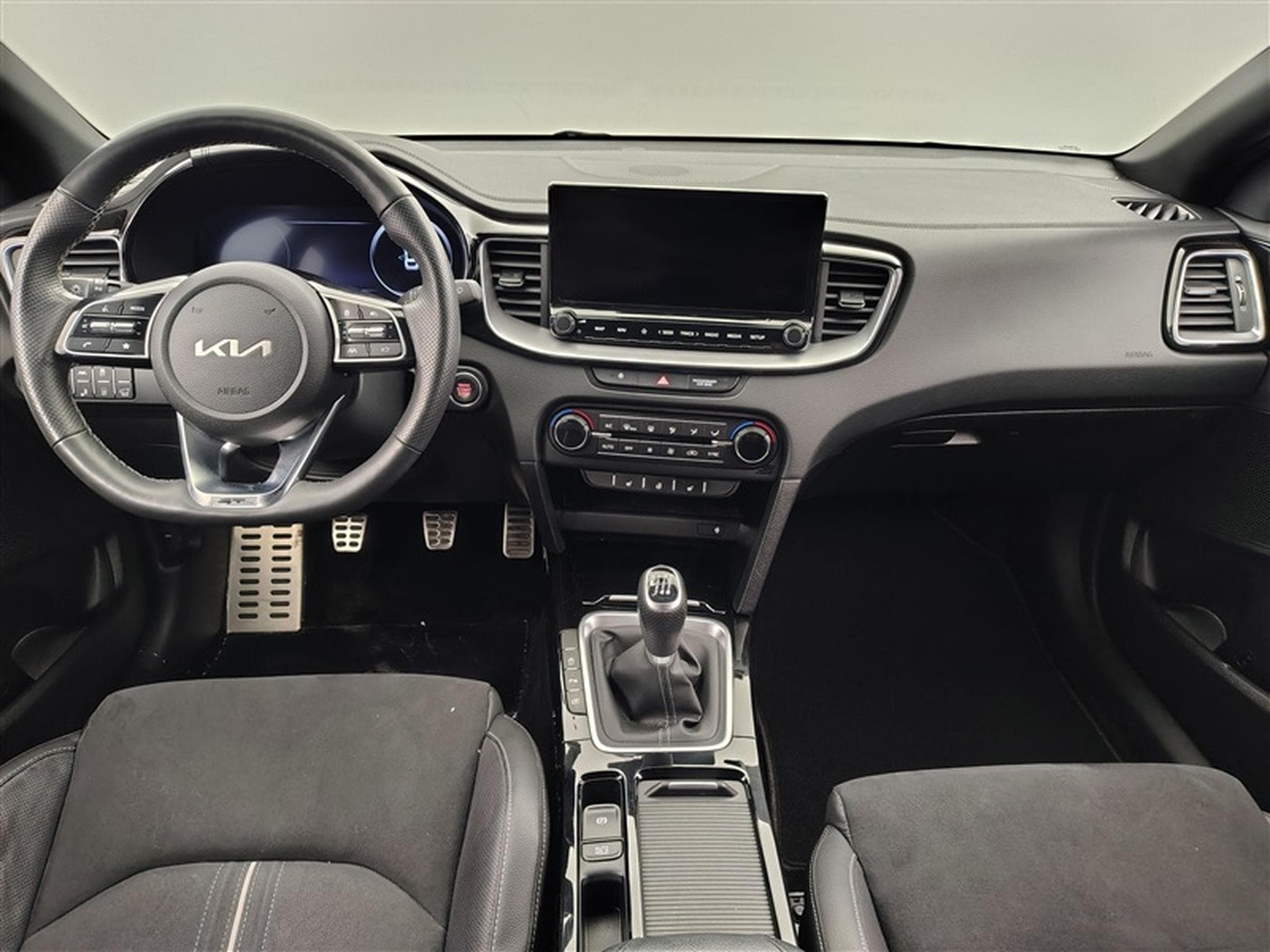 Kia ProCeed 1.0TGI GT-LINE Navi / Led / Caméra (2024) - Photo 8