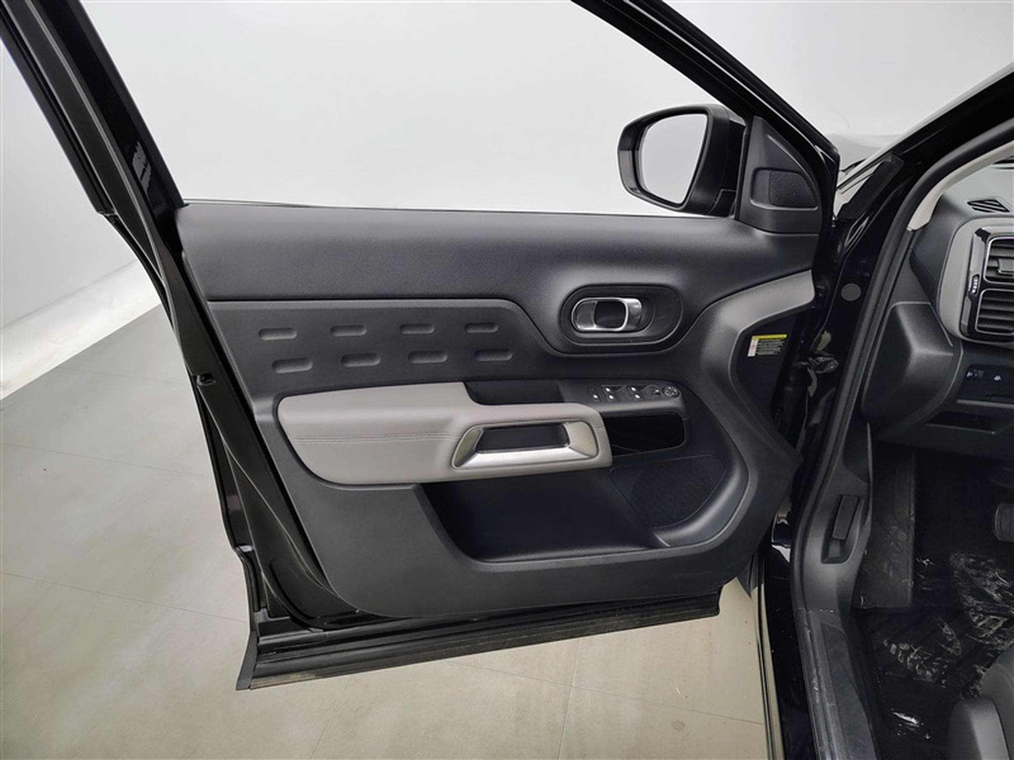 Citroen C5 Aircross 1.2 PureTech 130cv EAT8 Feel CARPLAY / CAMERA / JA 18" (2020) - Photo 17