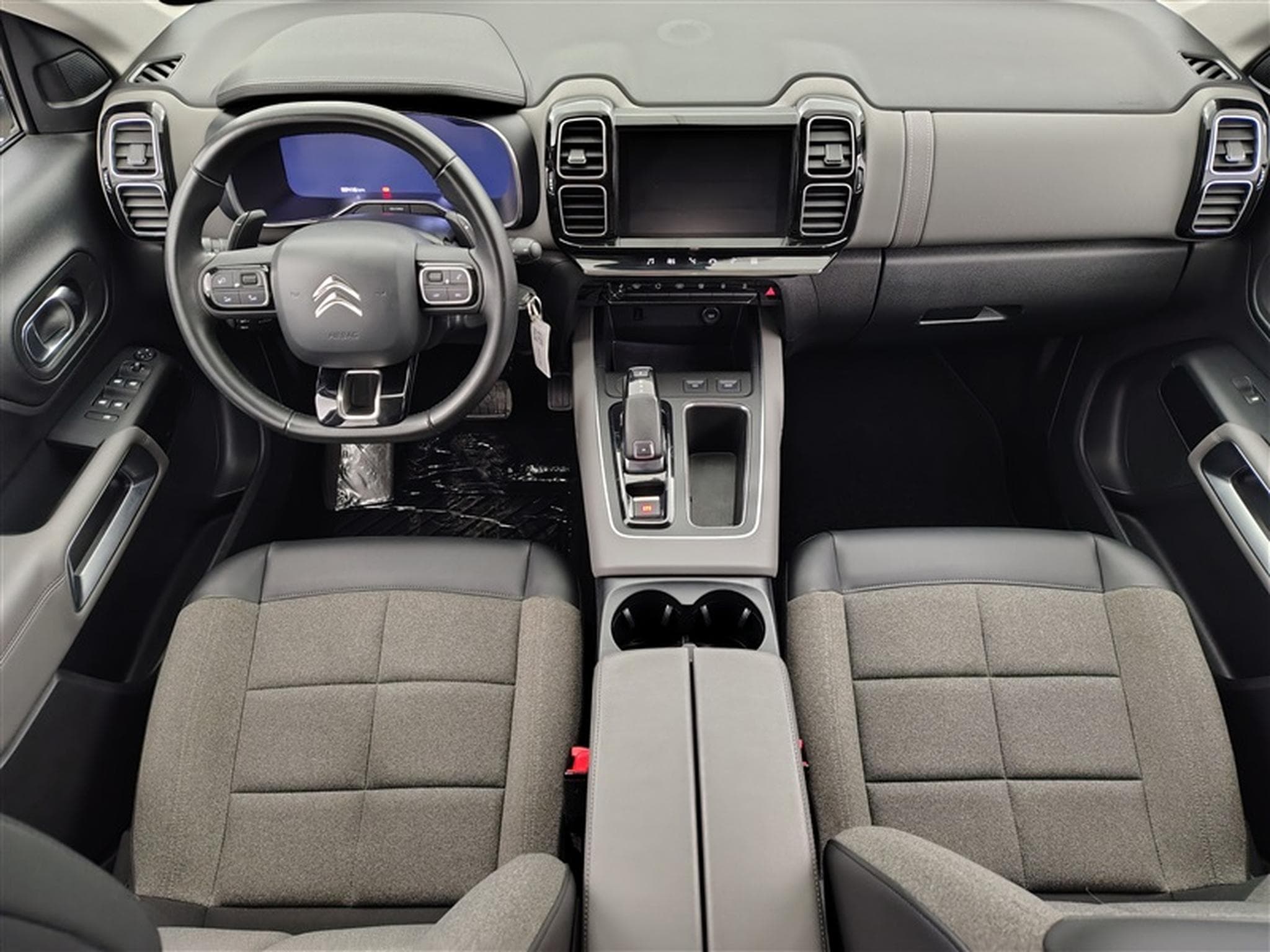Citroen C5 Aircross 1.2 PureTech 130cv EAT8 Feel CARPLAY / CAMERA / JA 18" (2020) - Photo 8