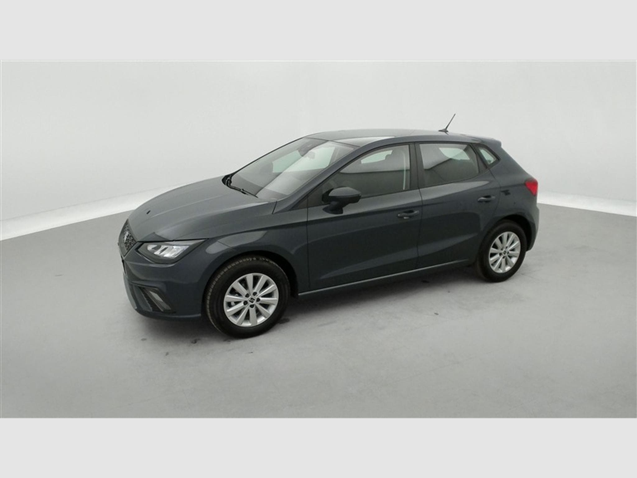 Seat Ibiza 1.0i MPI 80cv CARPLAY / LED / PDC / ALU (2026) - Photo 21