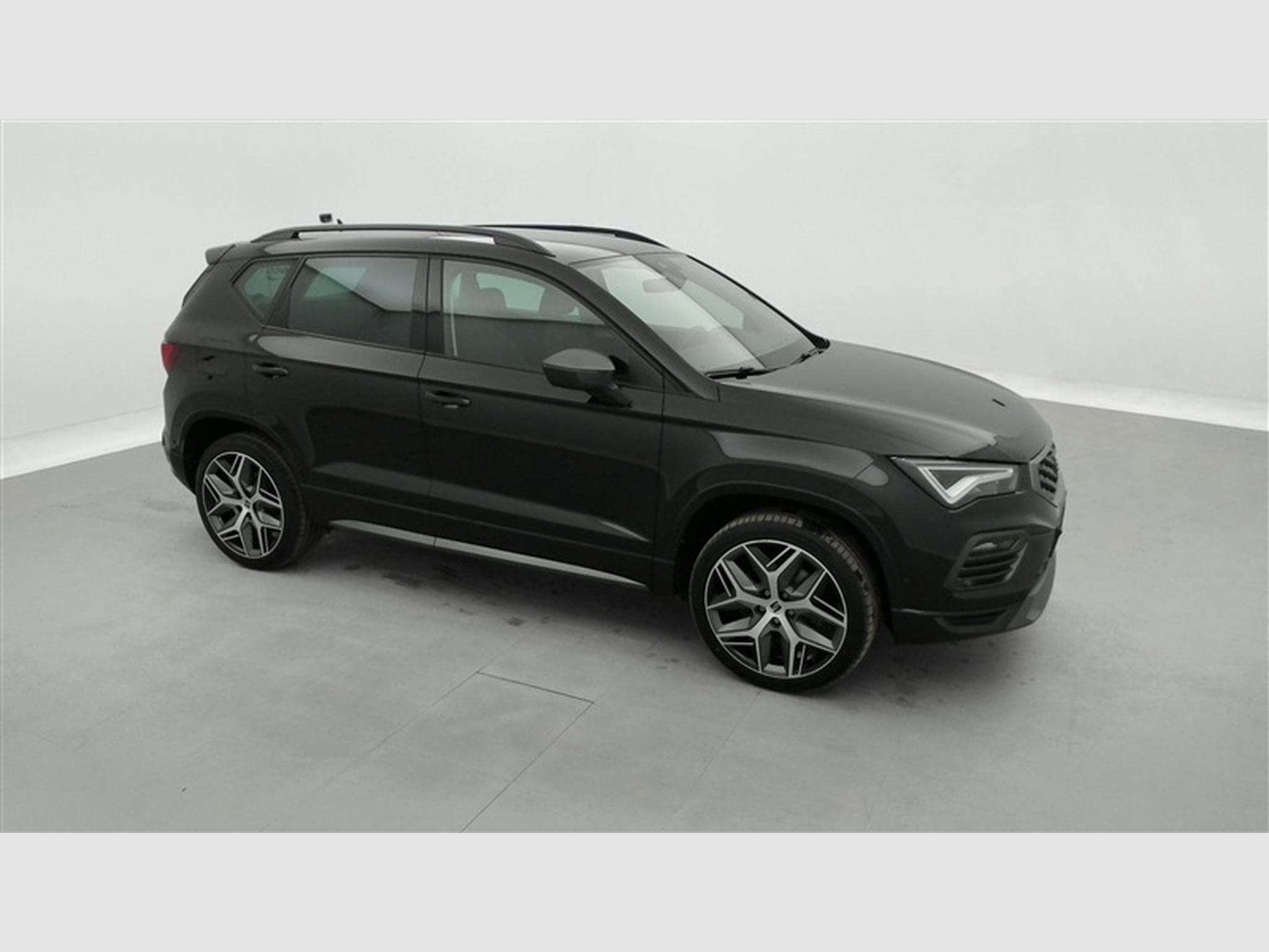 Seat Ateca 2.0 TDI 150cv "FR" NAVI / FULL LED / KEYLESS/ CAMERA / JA 19 (2023) - Photo 24