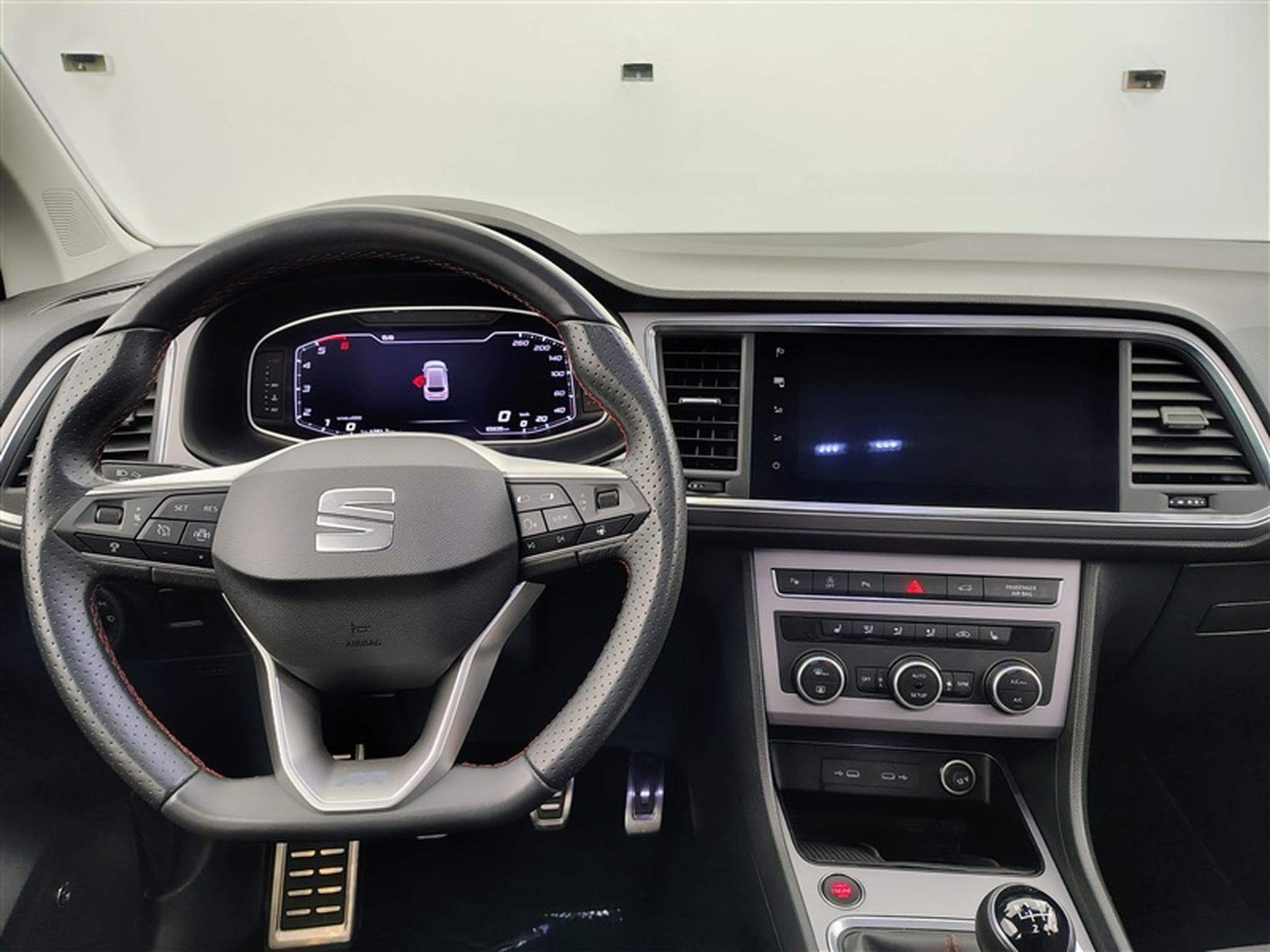 Seat Ateca 2.0 TDI 150cv "FR" NAVI / FULL LED / KEYLESS/ CAMERA / JA 19 (2023) - Photo 9