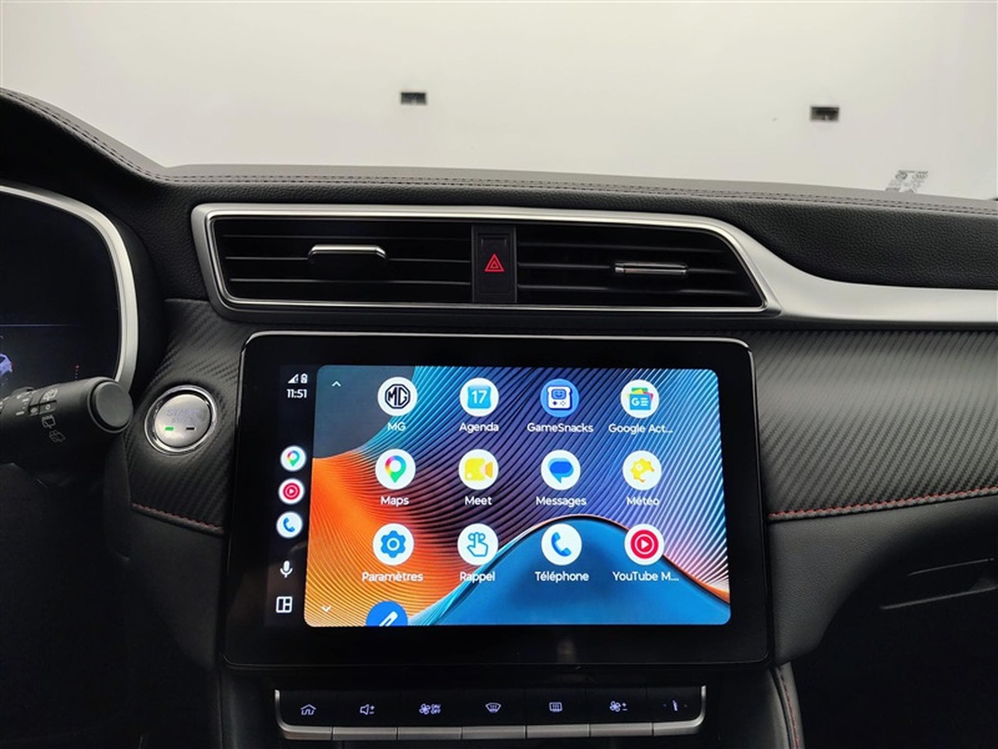 MG ZS 1.0 T-GDi 110cv AUTO Luxury NAVI / FULL LED / CUIR / CAMERA (2024) - Photo 20