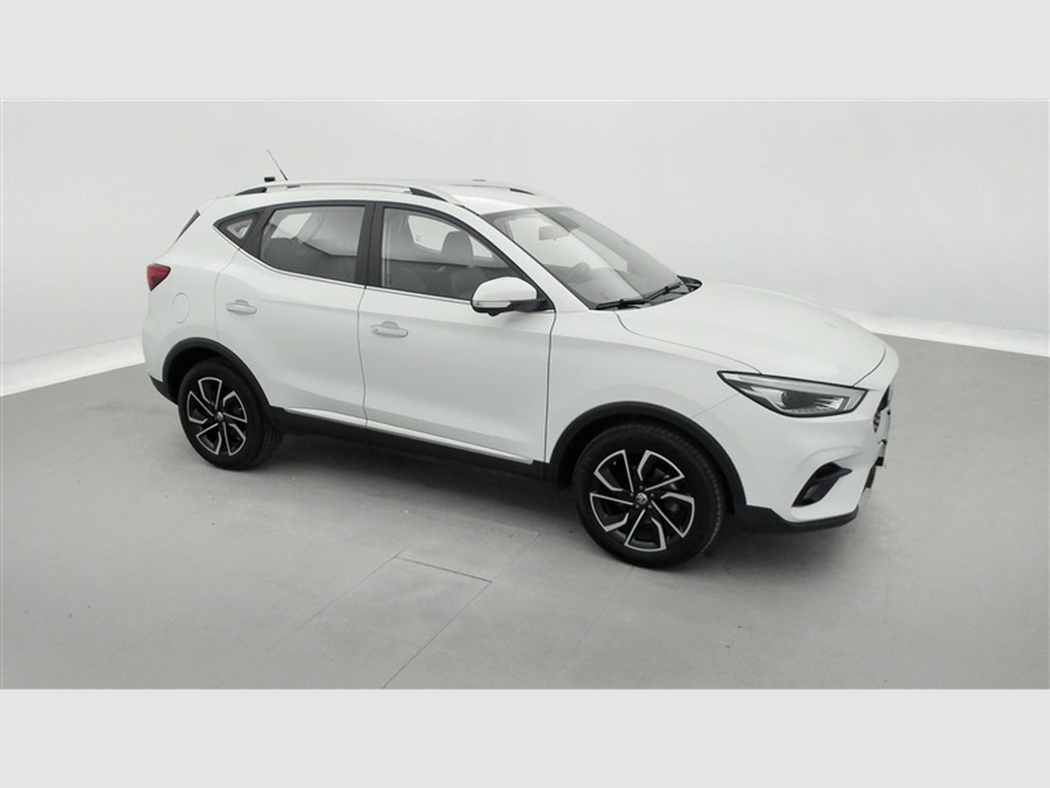 MG ZS 1.0 T-GDi 110cv AUTO Luxury NAVI / FULL LED / CUIR / CAMERA (2024) - Photo 23