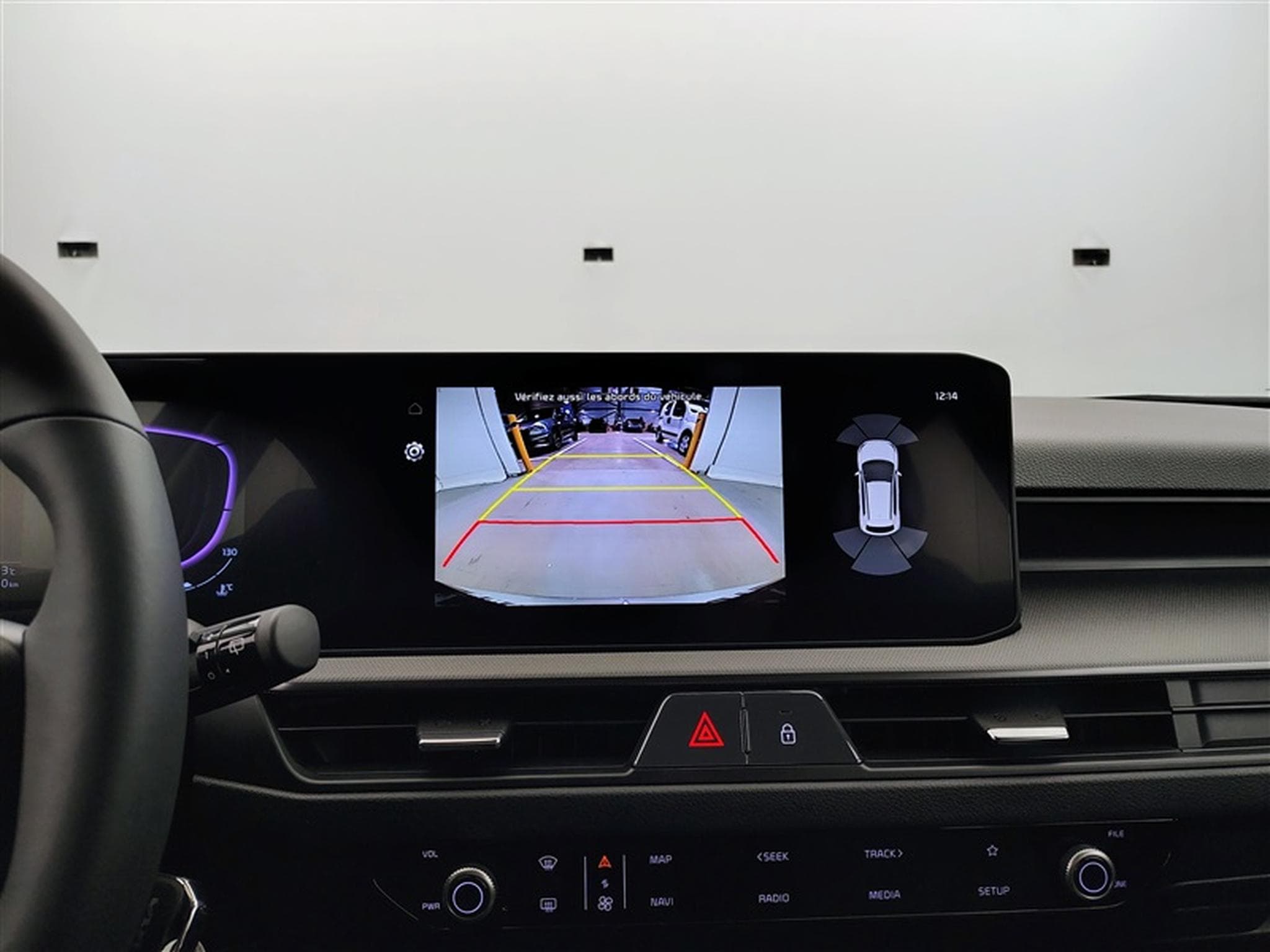 Kia Stonic 1.0 T-GDi 100cv Gold NAVI / CAMERA / CARPLAY (2026) - Photo 18