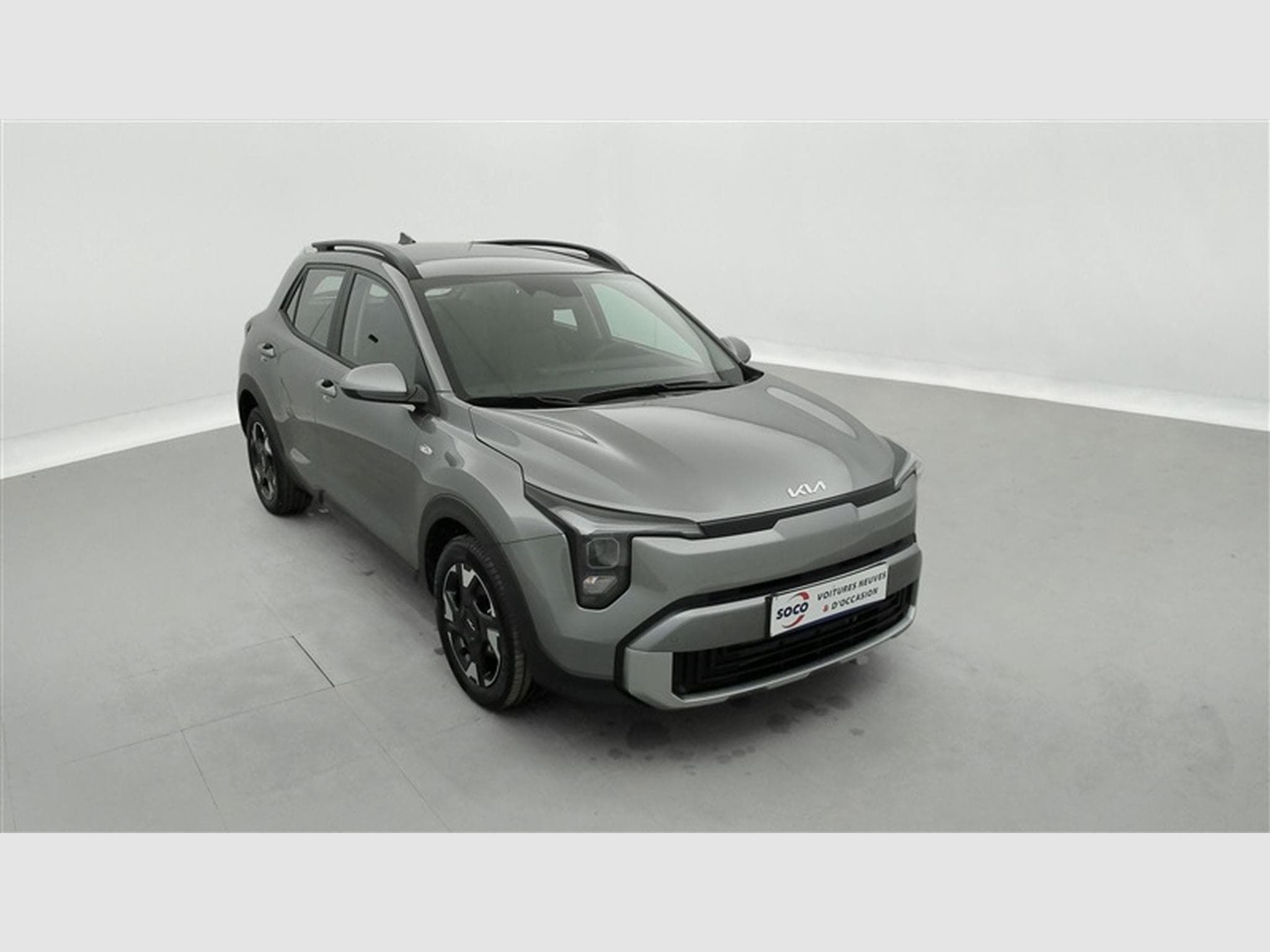 Kia Stonic 1.0 T-GDi 100cv Gold NAVI / CAMERA / CARPLAY (2026) - Photo 23