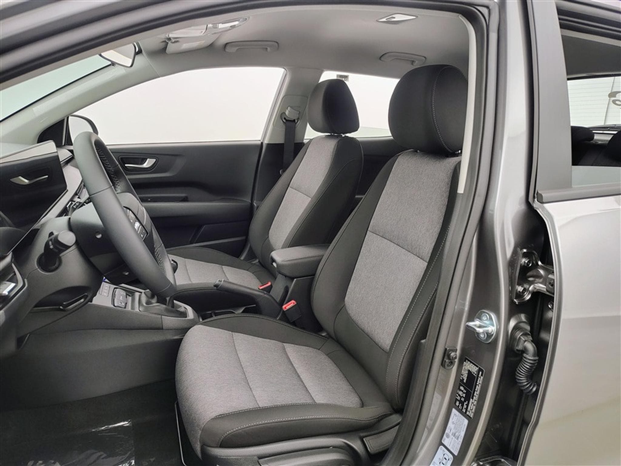 Kia Stonic 1.0 T-GDi 100cv Gold NAVI / CAMERA / CARPLAY (2026) - Photo 7