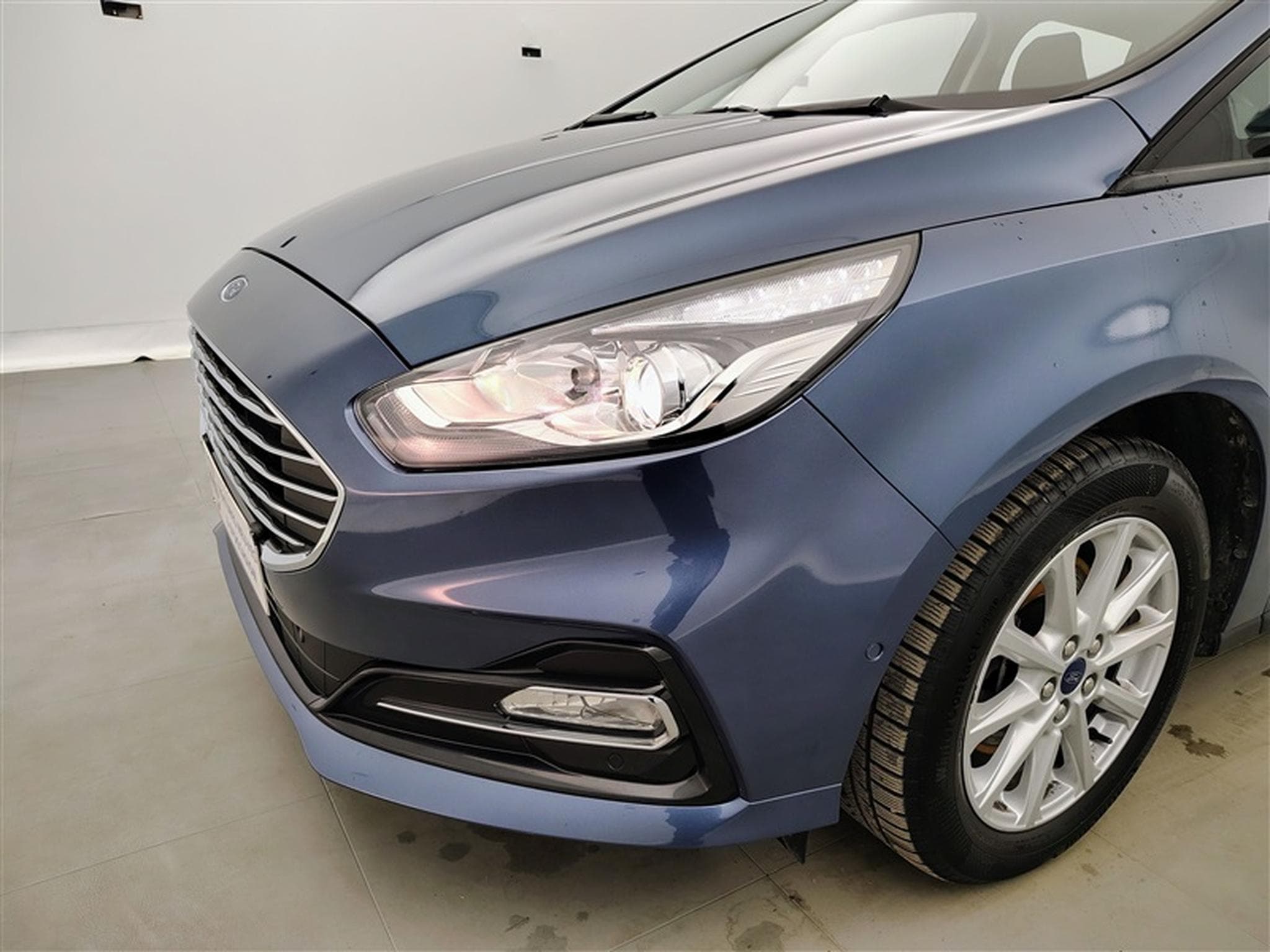 Ford S-Max 2.0 TDCi  Navi / Led / PDC av+ar (2022) - Photo 15