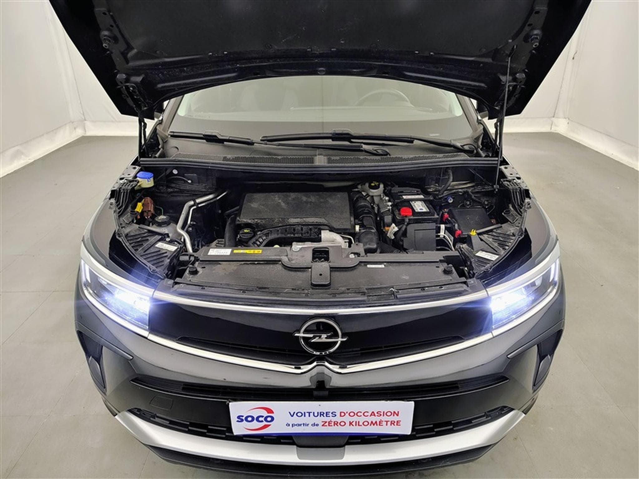 Opel Grandland 1.2 Turbo 130cv Design & Tech CARPLAY / CAMERA / ALU (2023) - Photo 19