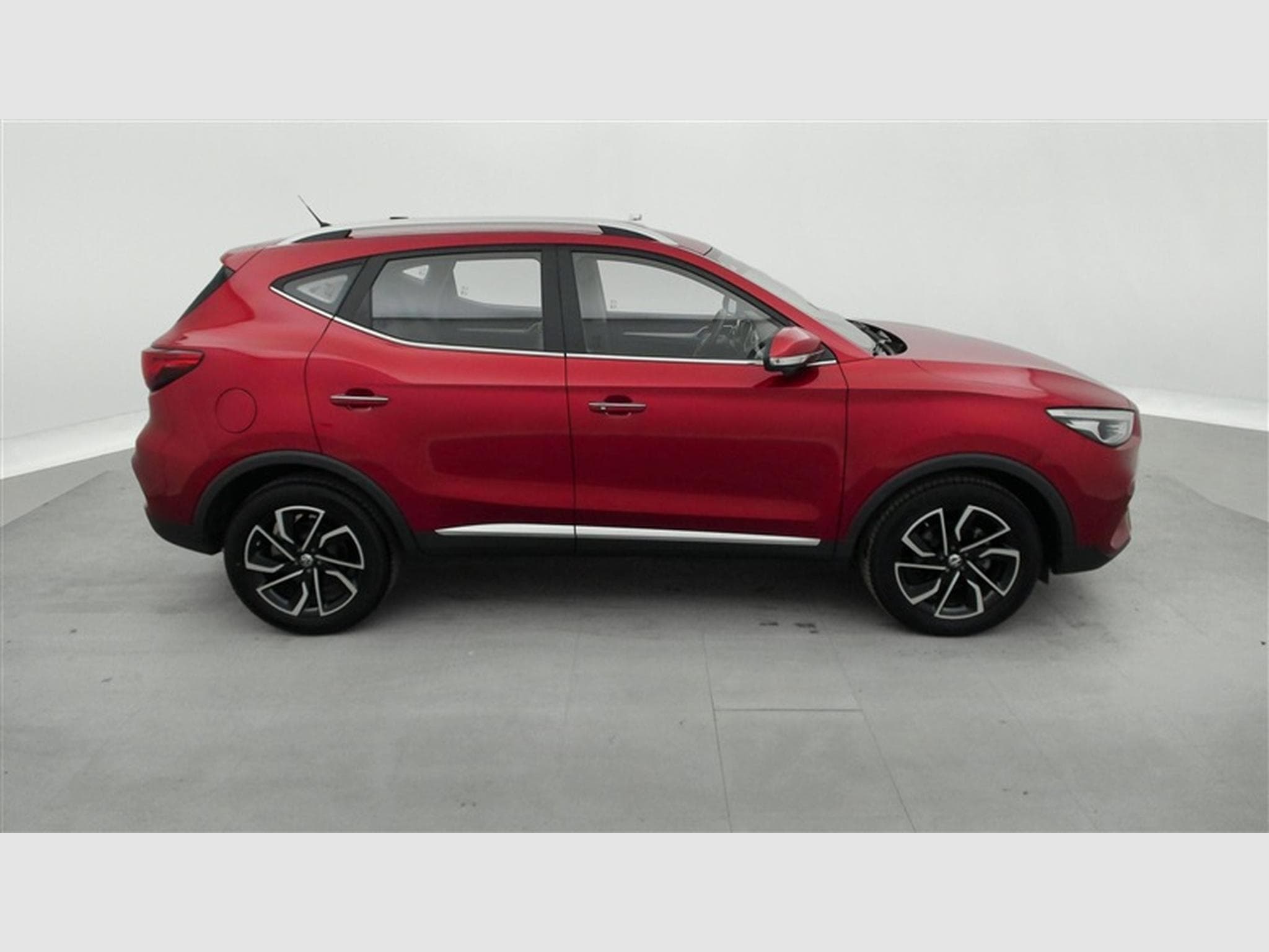 MG ZS 1.0 T-GDi 110cv AUTO Luxury NAVI / FULL LED / CUIR / CAMERA (2024) - Photo 24