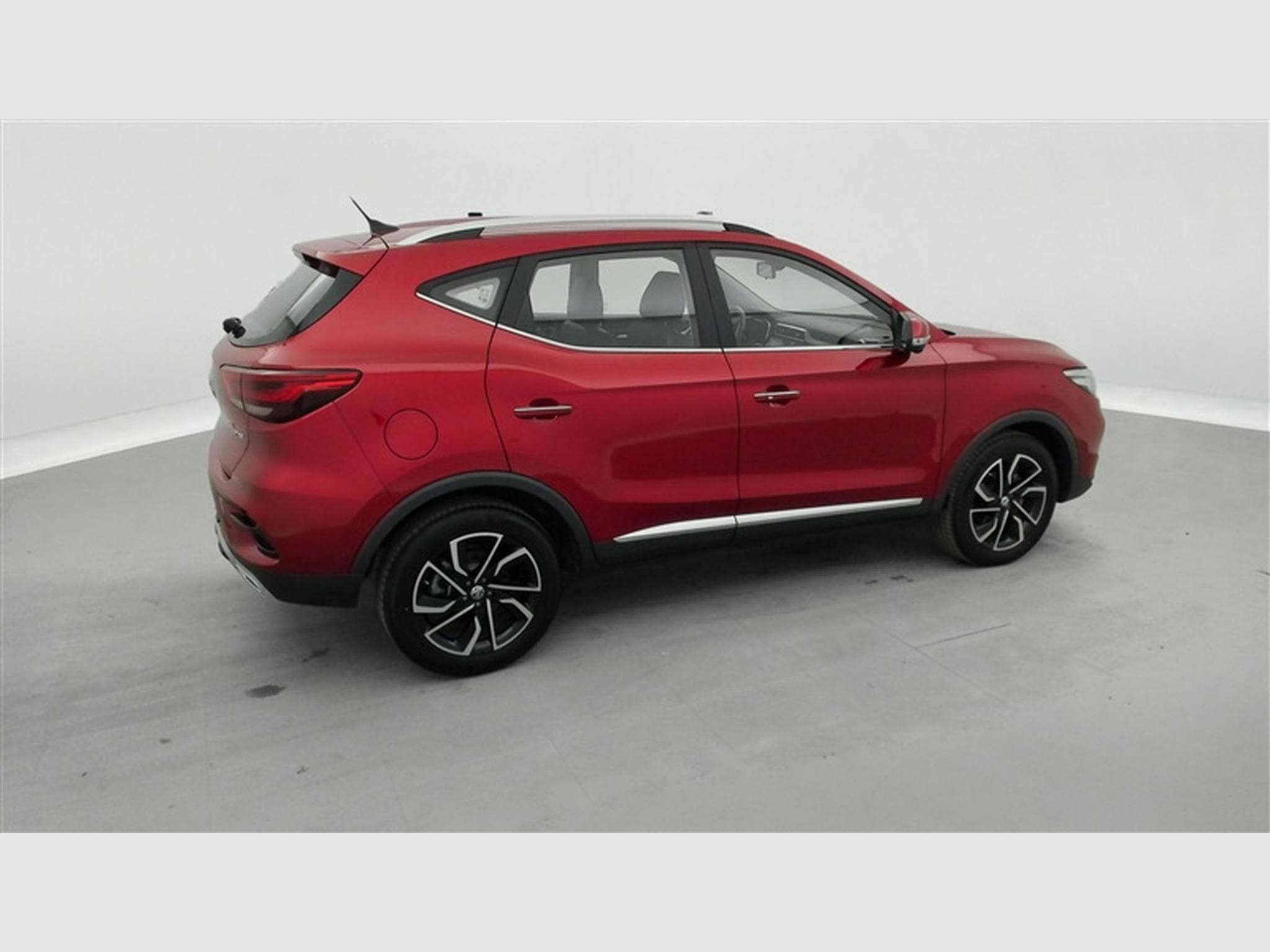 MG ZS 1.0 T-GDi 110cv AUTO Luxury NAVI / FULL LED / CUIR / CAMERA (2024) - Photo 25