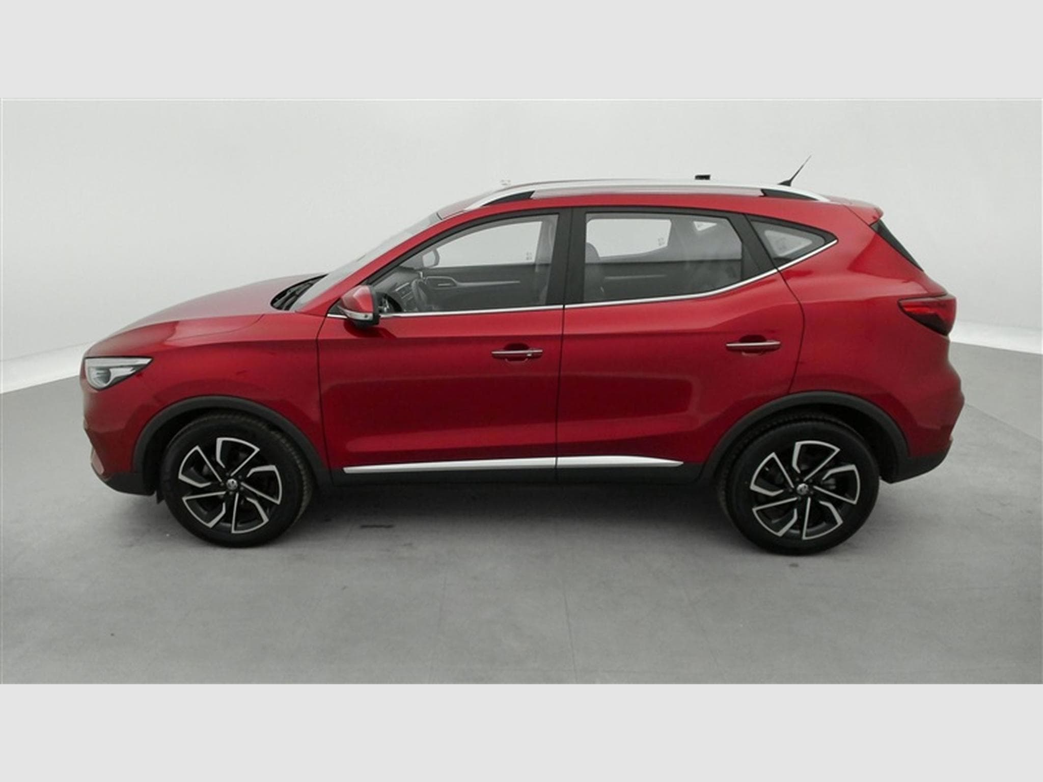 MG ZS 1.0 T-GDi 110cv AUTO Luxury NAVI / FULL LED / CUIR / CAMERA (2024) - Photo 3