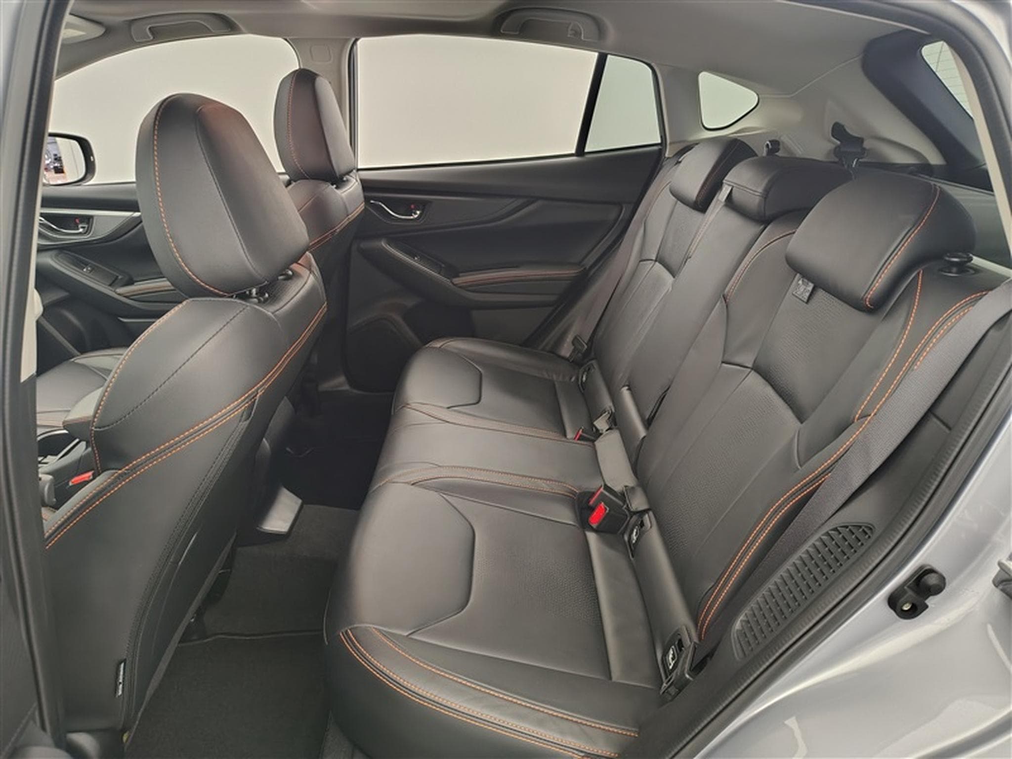 Subaru XV 2.0 Boxer CVT AWD Premium NAVI / XENON / CUIR / TO / CAM (2024) - Photo 13