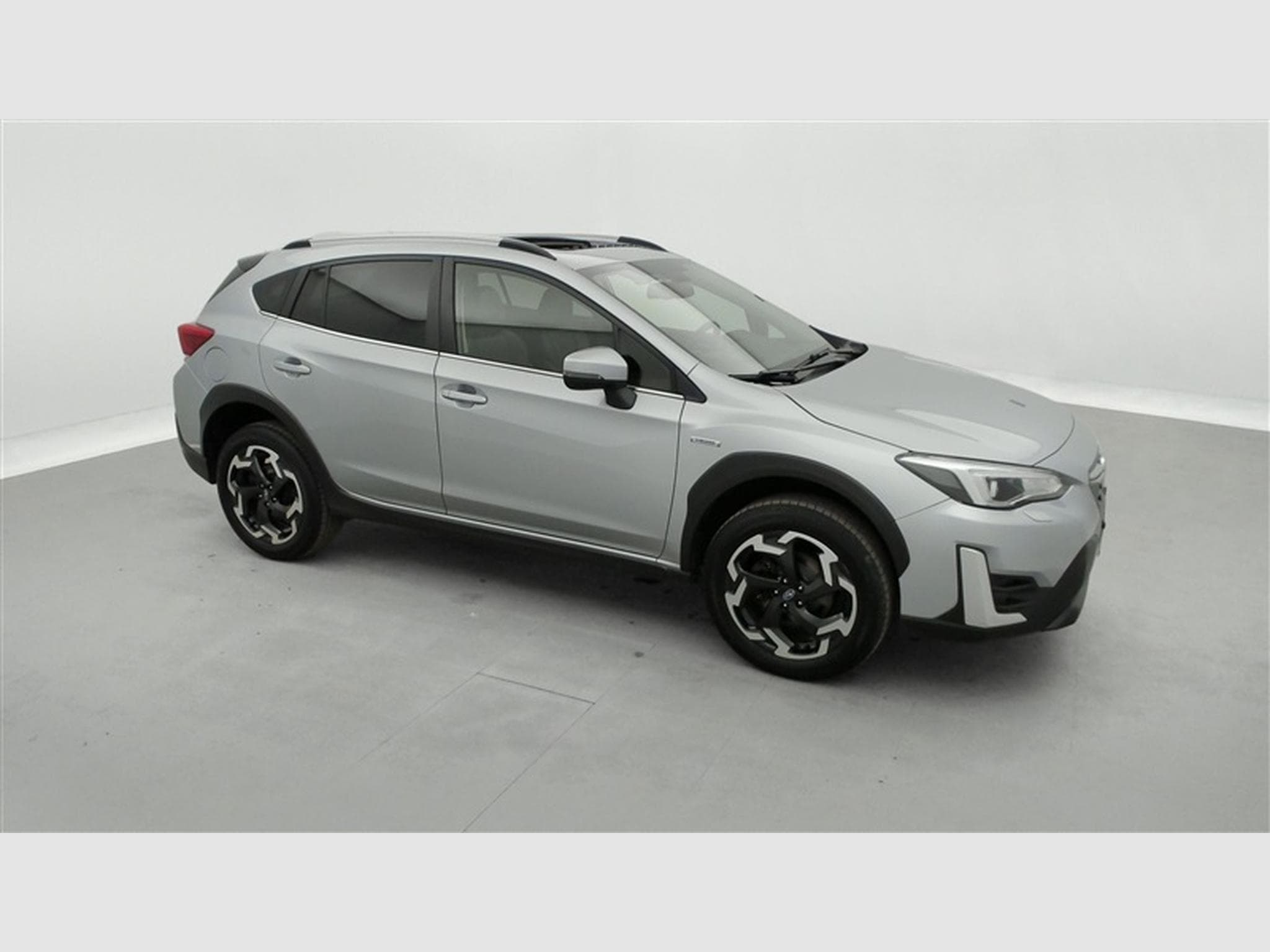Subaru XV 2.0 Boxer CVT AWD Premium NAVI / XENON / CUIR / TO / CAM (2024) - Photo 24
