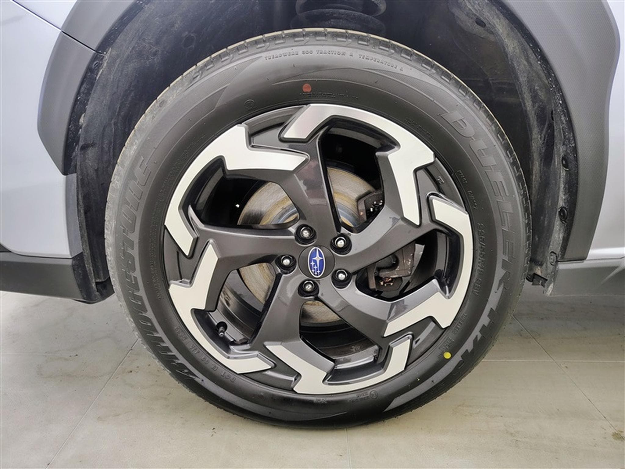 Subaru XV 2.0 Boxer CVT AWD Premium NAVI / XENON / CUIR / TO / CAM (2024) - Photo 6