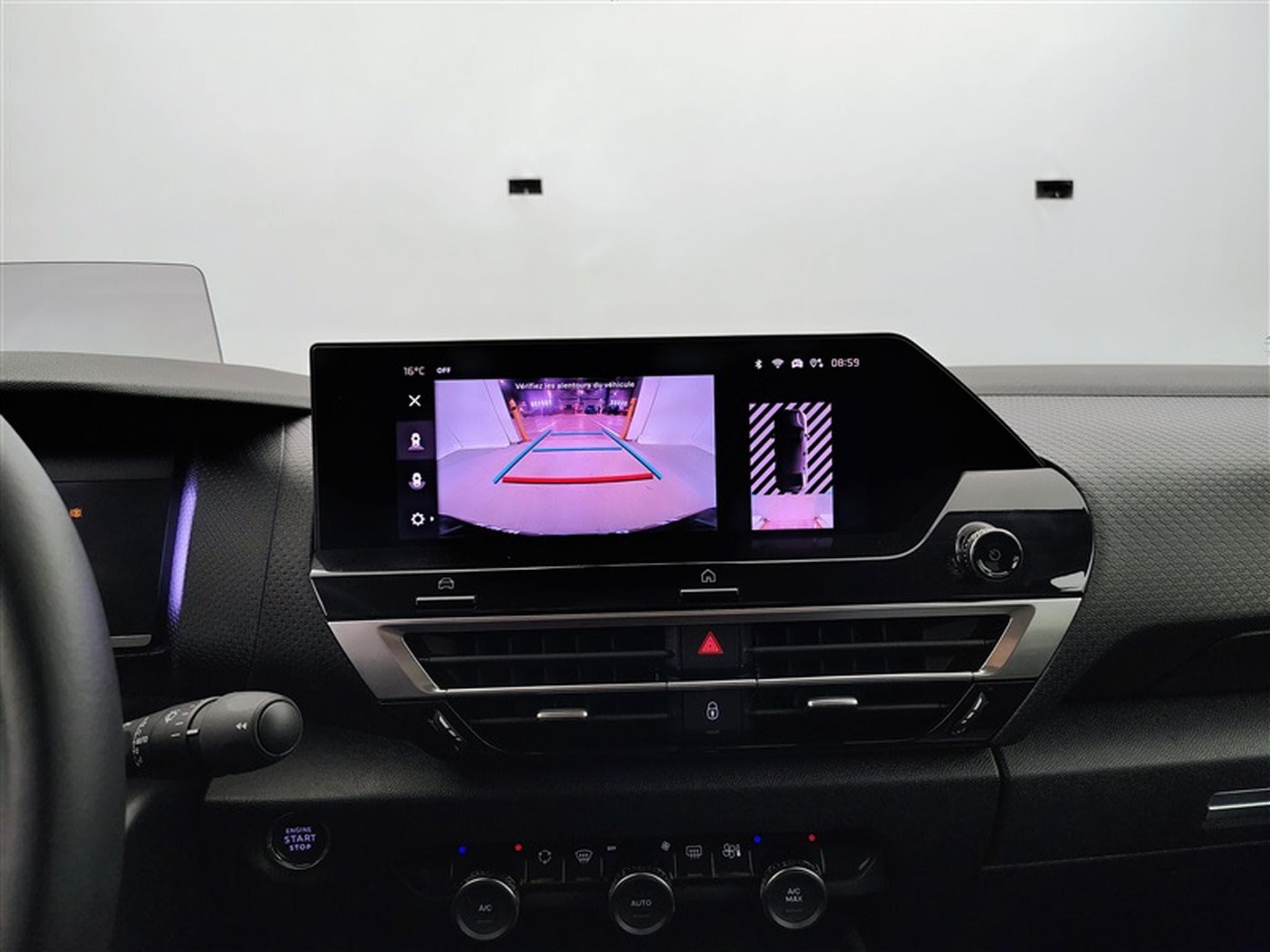 Citroen C4 X 1.2 PureTech 130cv EAT8 Shine S-CUIR / NAVI / CAMERA (2023) - Photo 18