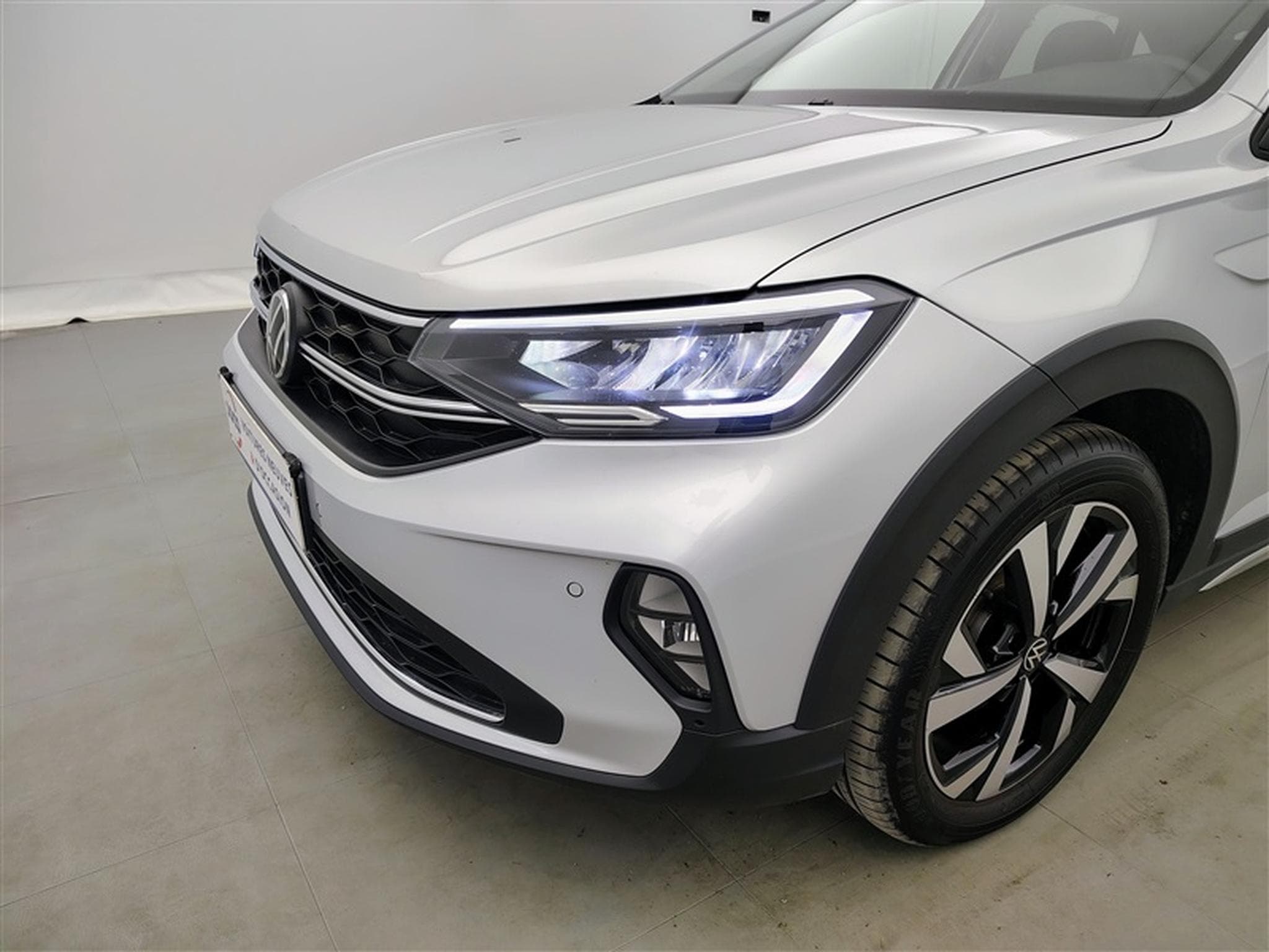 VW Taigo 1.0 TSI 115cv DSG Life CARPLAY / CAMERA / FULL LED / ALU (2025) - Photo 15