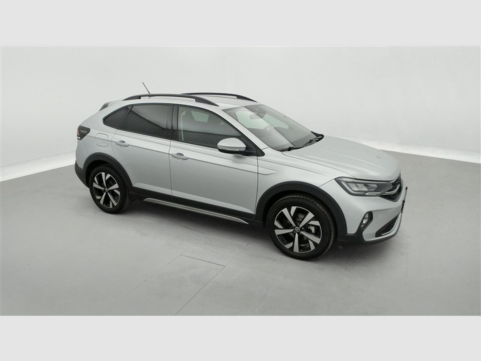 VW Taigo 1.0 TSI 115cv DSG Life CARPLAY / CAMERA / FULL LED / ALU (2025) - Photo 23
